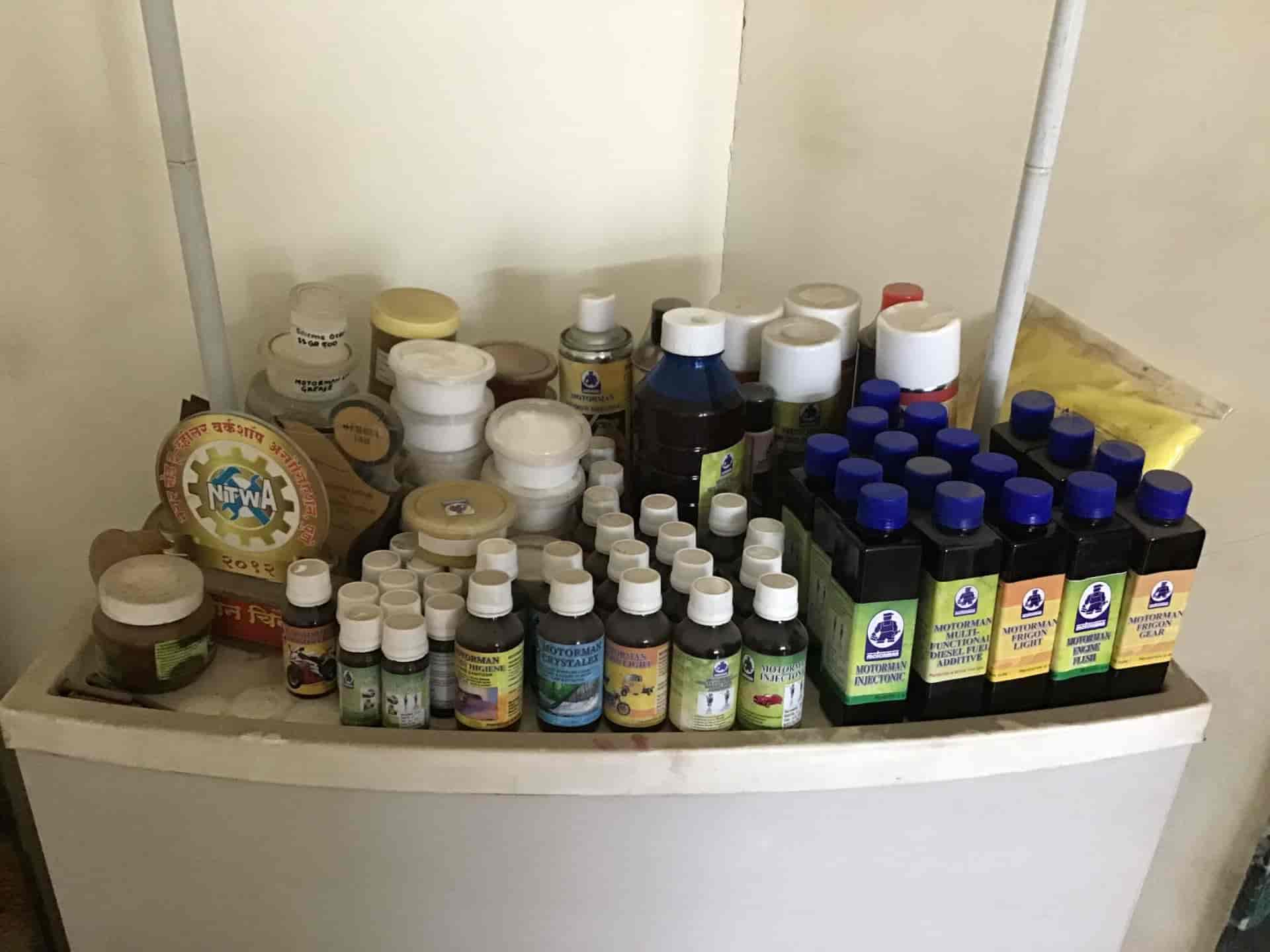 Top Castrol Lubricant Oil Dealers in Gayatri Society Best Castrol