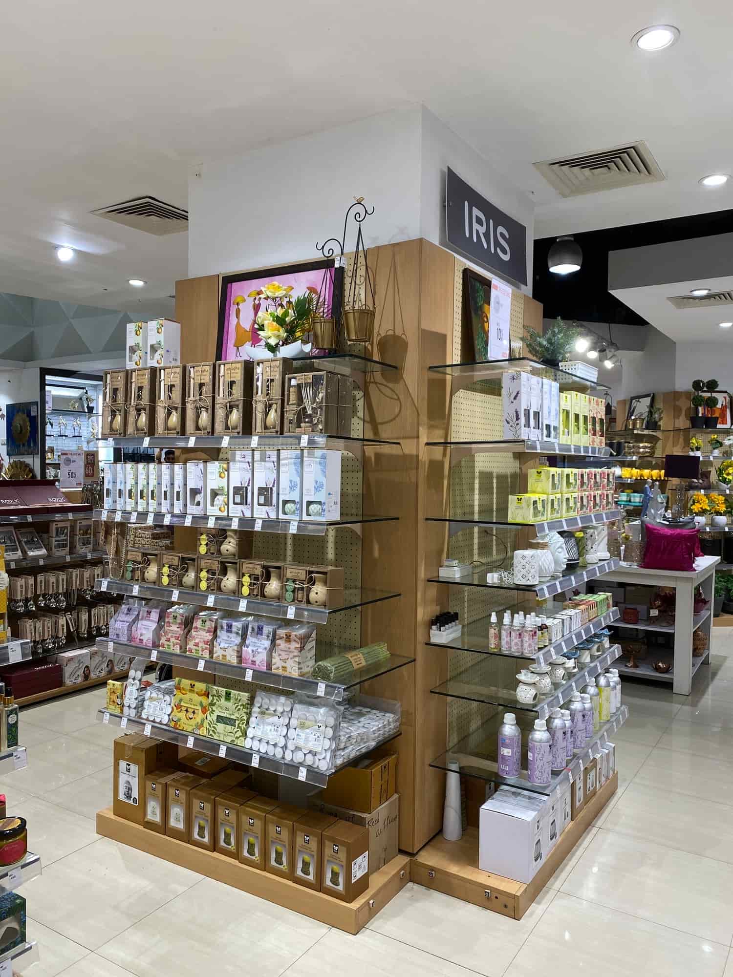 At Home (Amanora Mall) in Hadapsar,Pune Best Furniture Dealers in