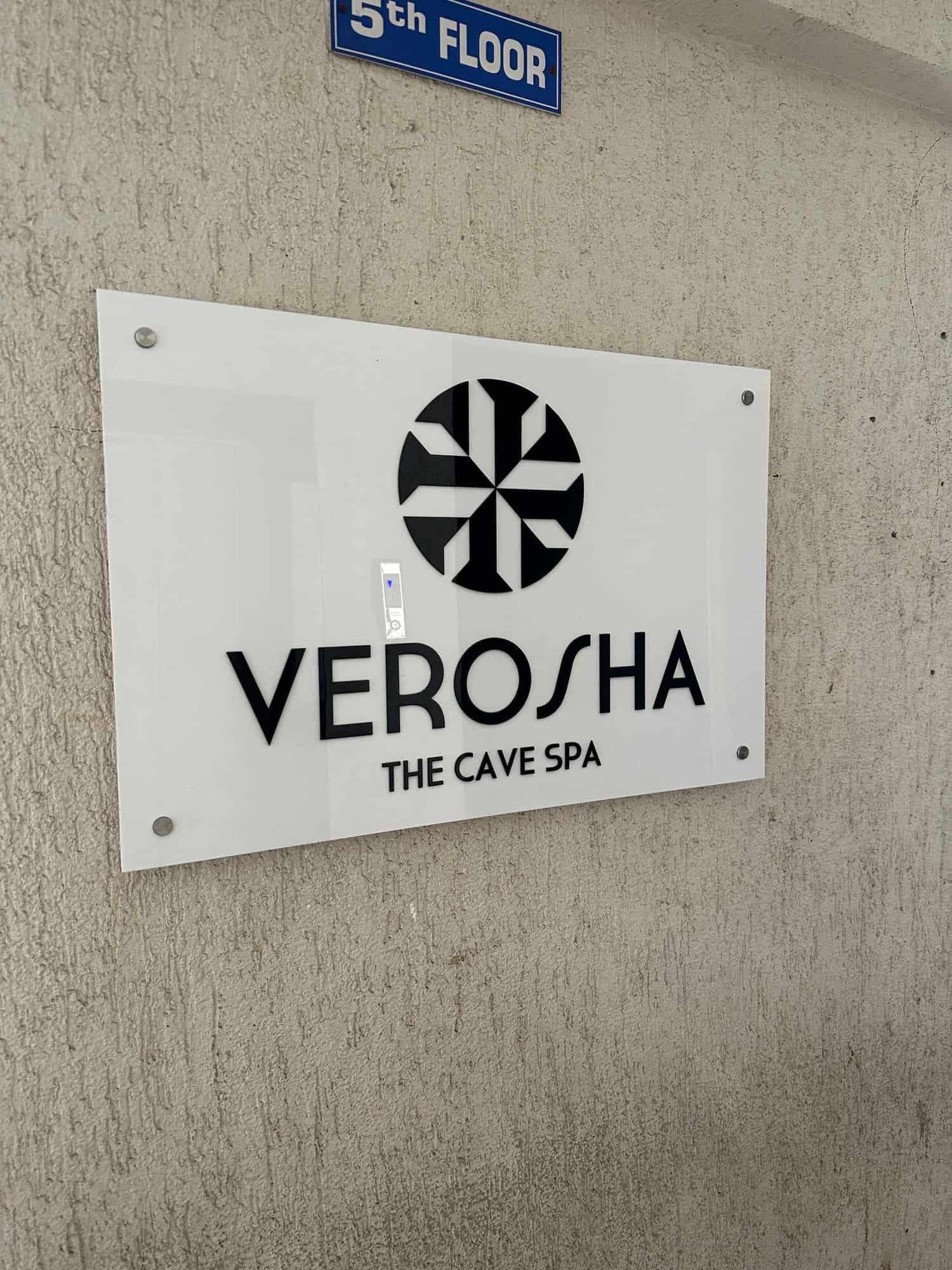 Top Ladies Massage Services near Chirayu Childrens HospitalWakad, Pune