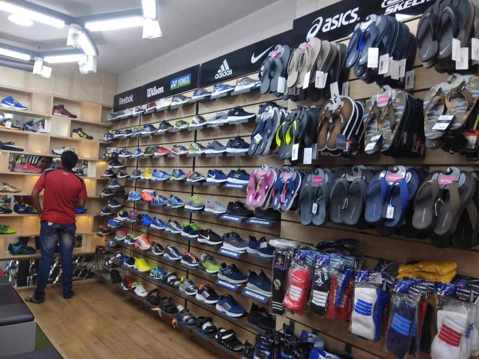 champions sports shop