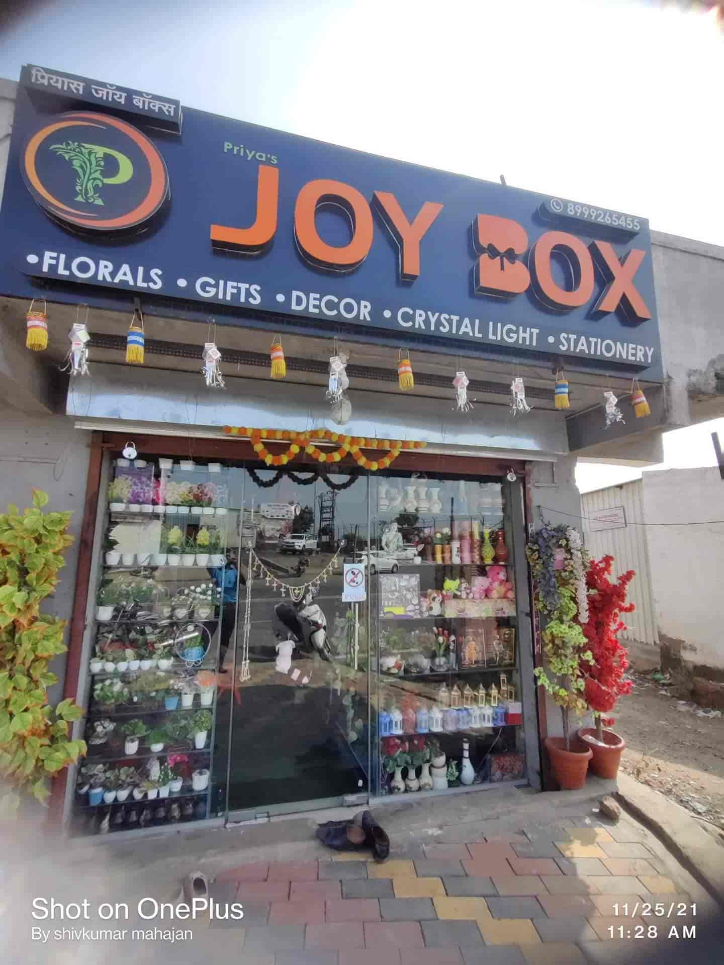 Priyas Joy Box in Moshi,Pune Best Artificial Flower Wholesalers in