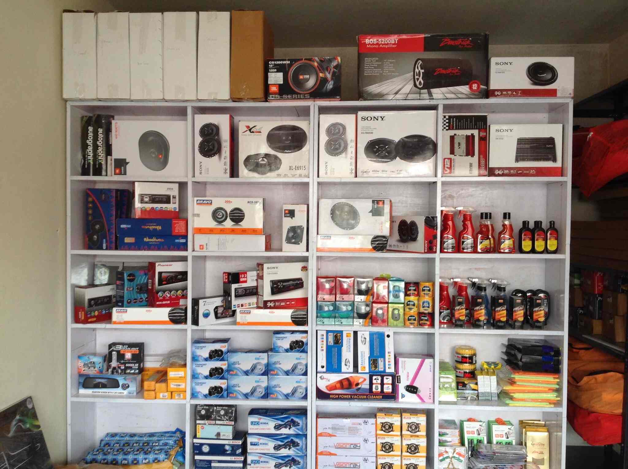 Shree Car Decor in Marunji,Pune Best FiatCar Accessory Dealers in