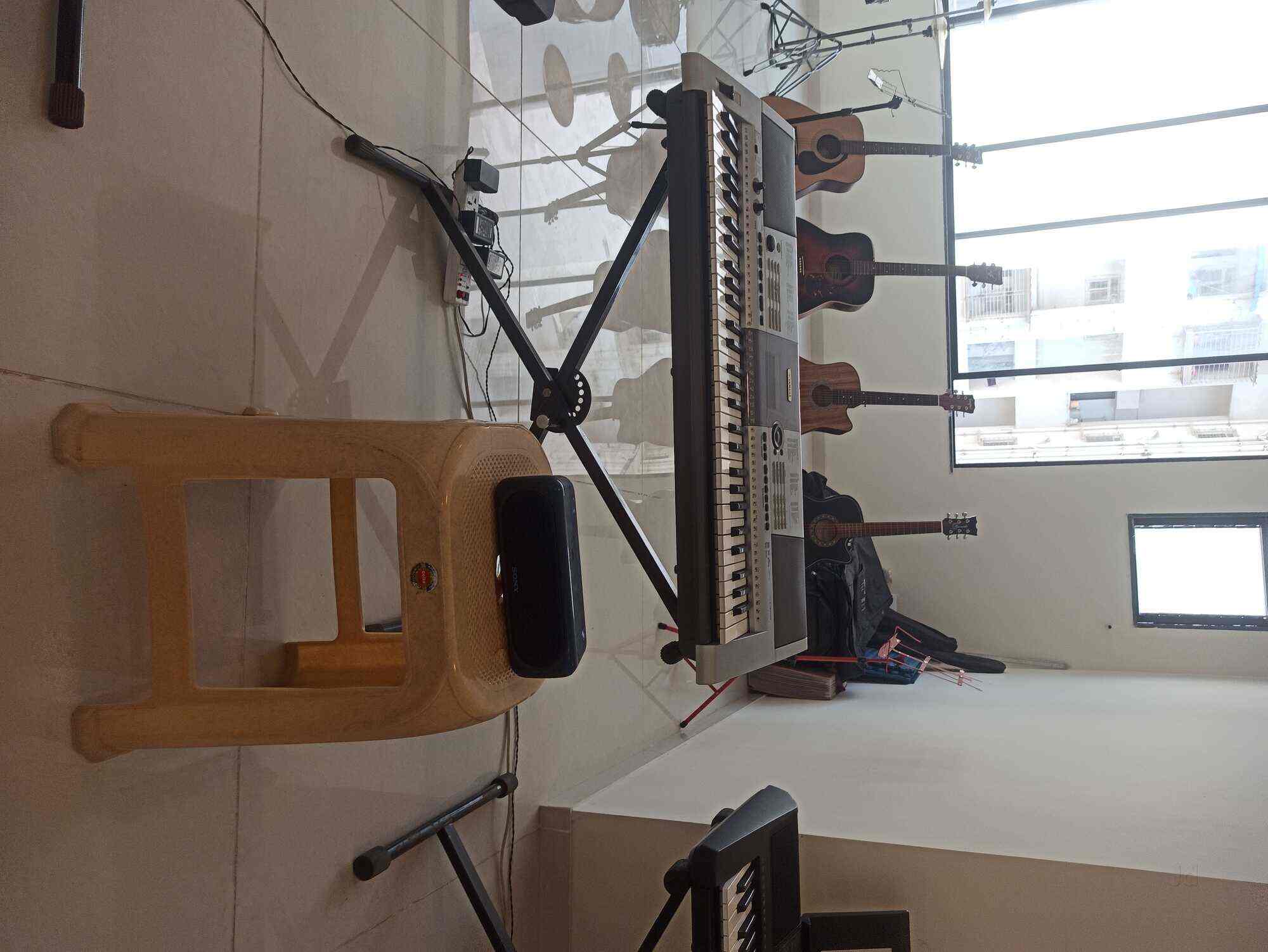 Top Private Music Classes For Drums At Home in Malad West, Mumbai near