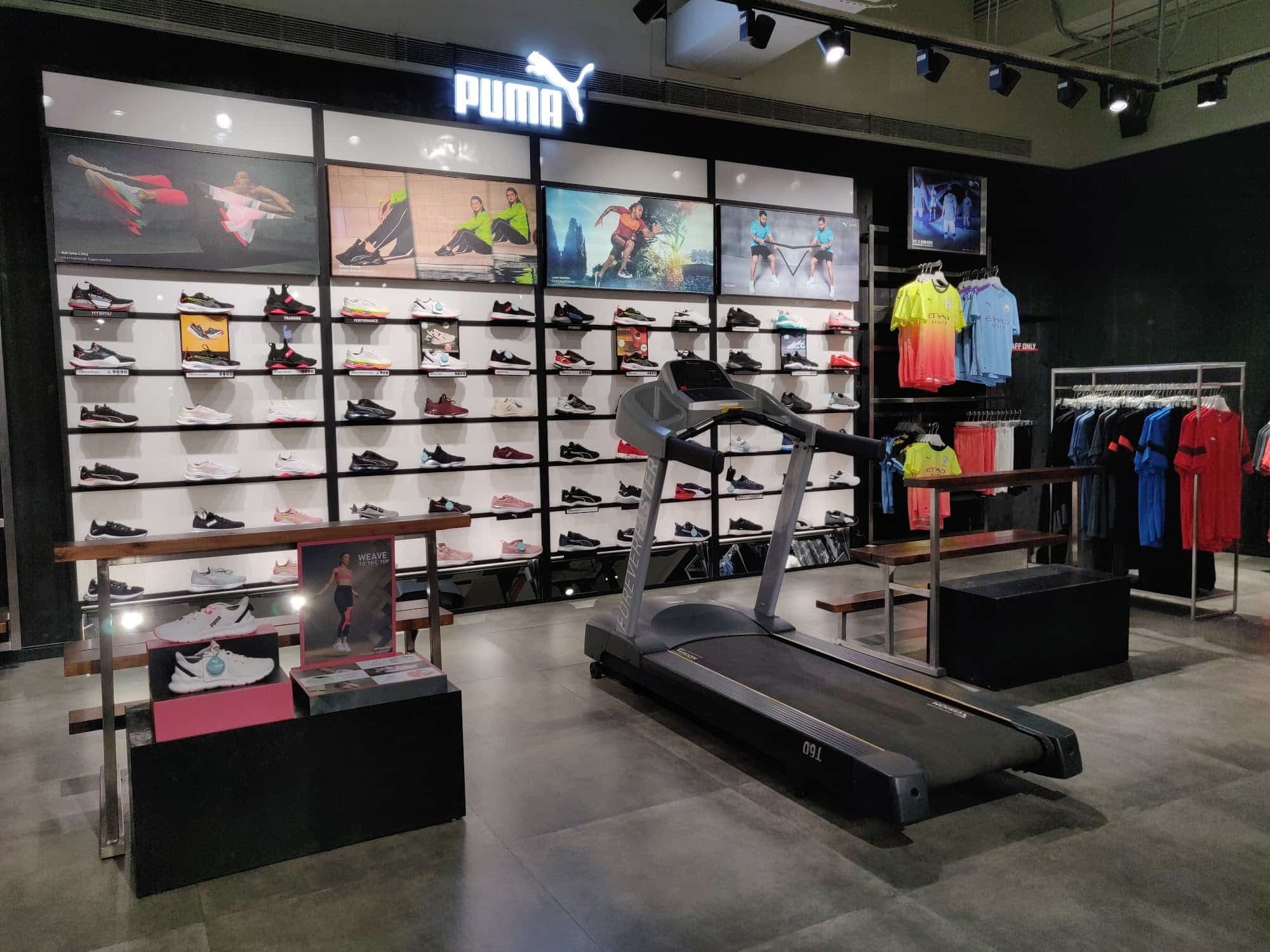 Puma Store (Phoenix Market City Mall) in Viman Nagar,Pune Best Puma