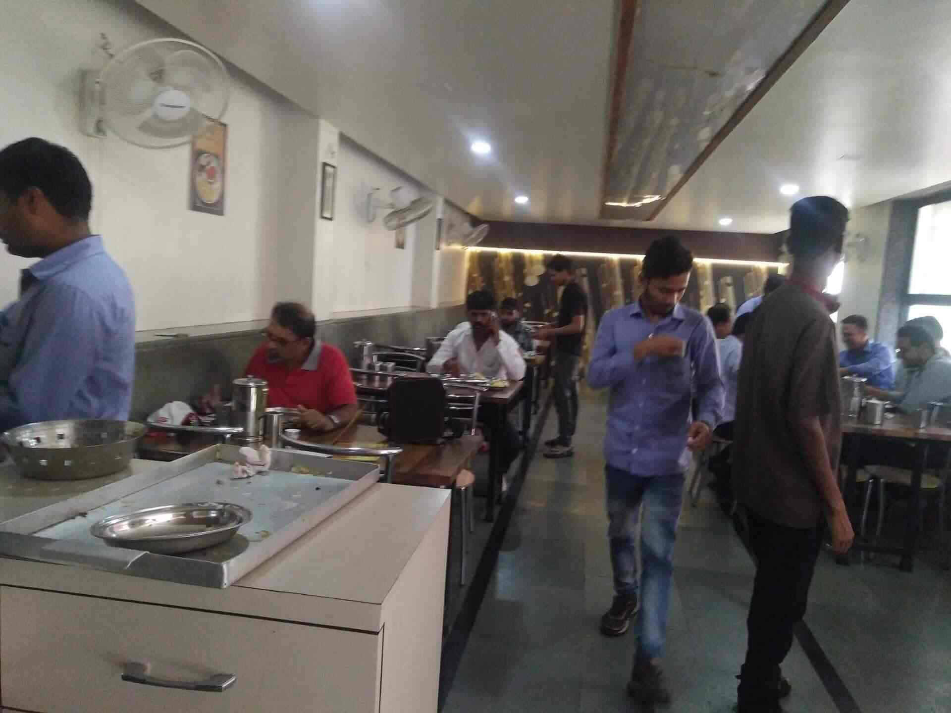 P K Biryani House in Deccan Gymkhana,Pune Order Food Online Best