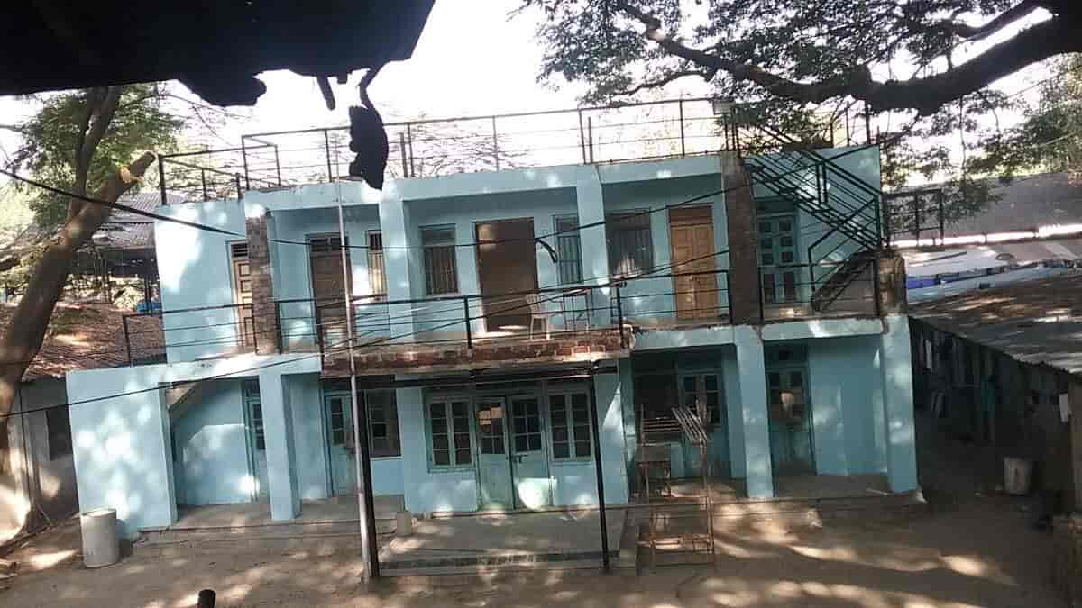 List of Top Hostels near Shivaji Nagar Railway StationShivaji Nagar