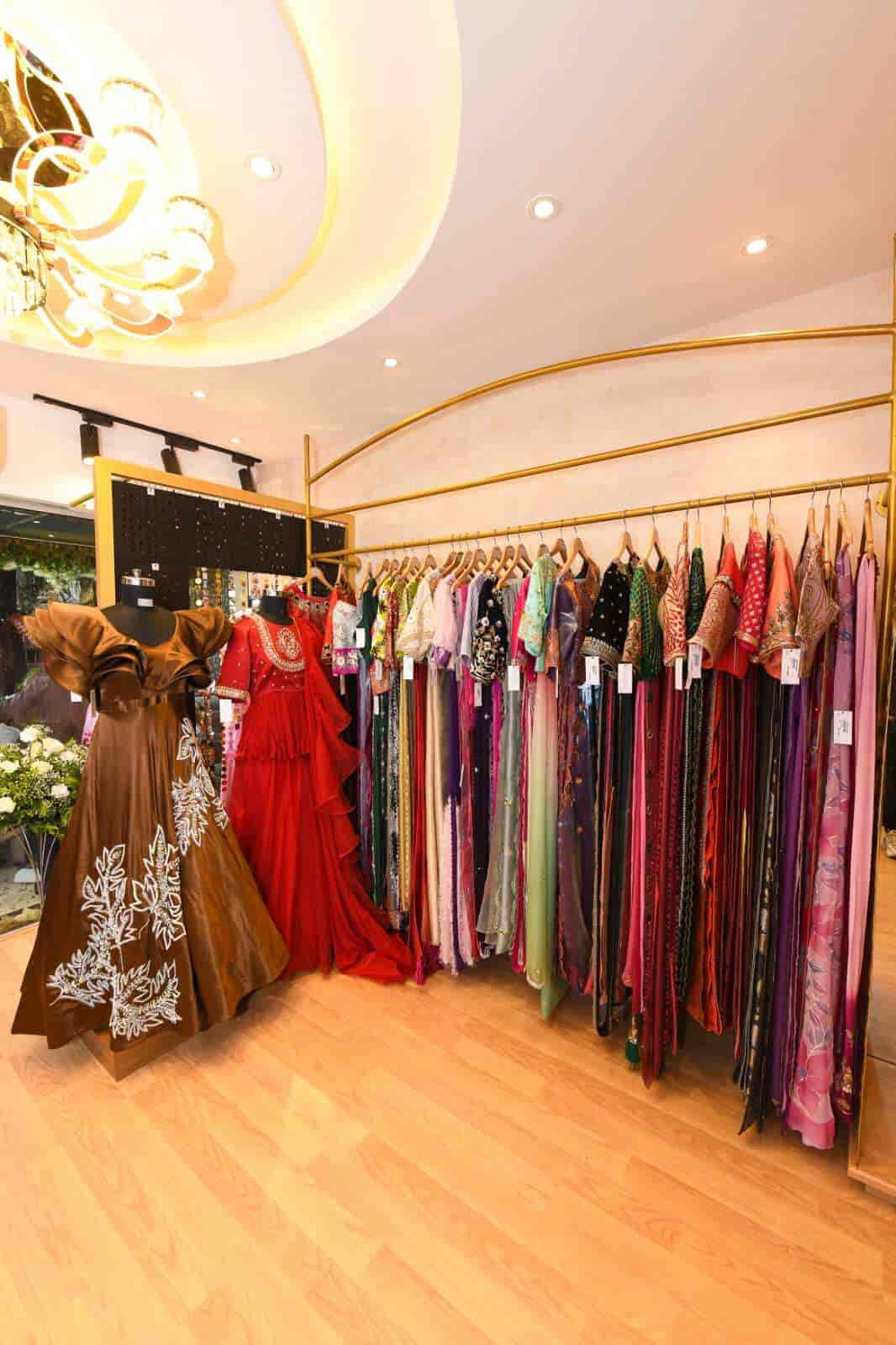 designer dresses in pune Maharani Designer Boutique Pune