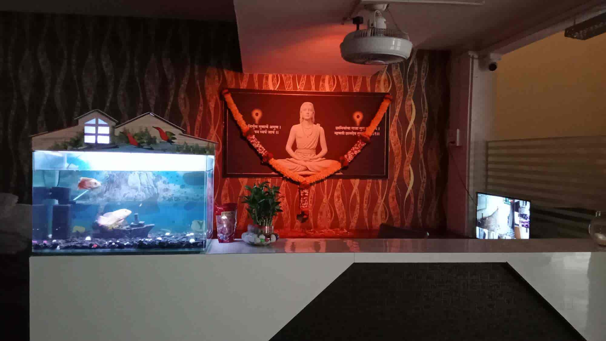 Starts at ₹5,347/night* - Book Hotel Silver 7 in Moshi,Alandi