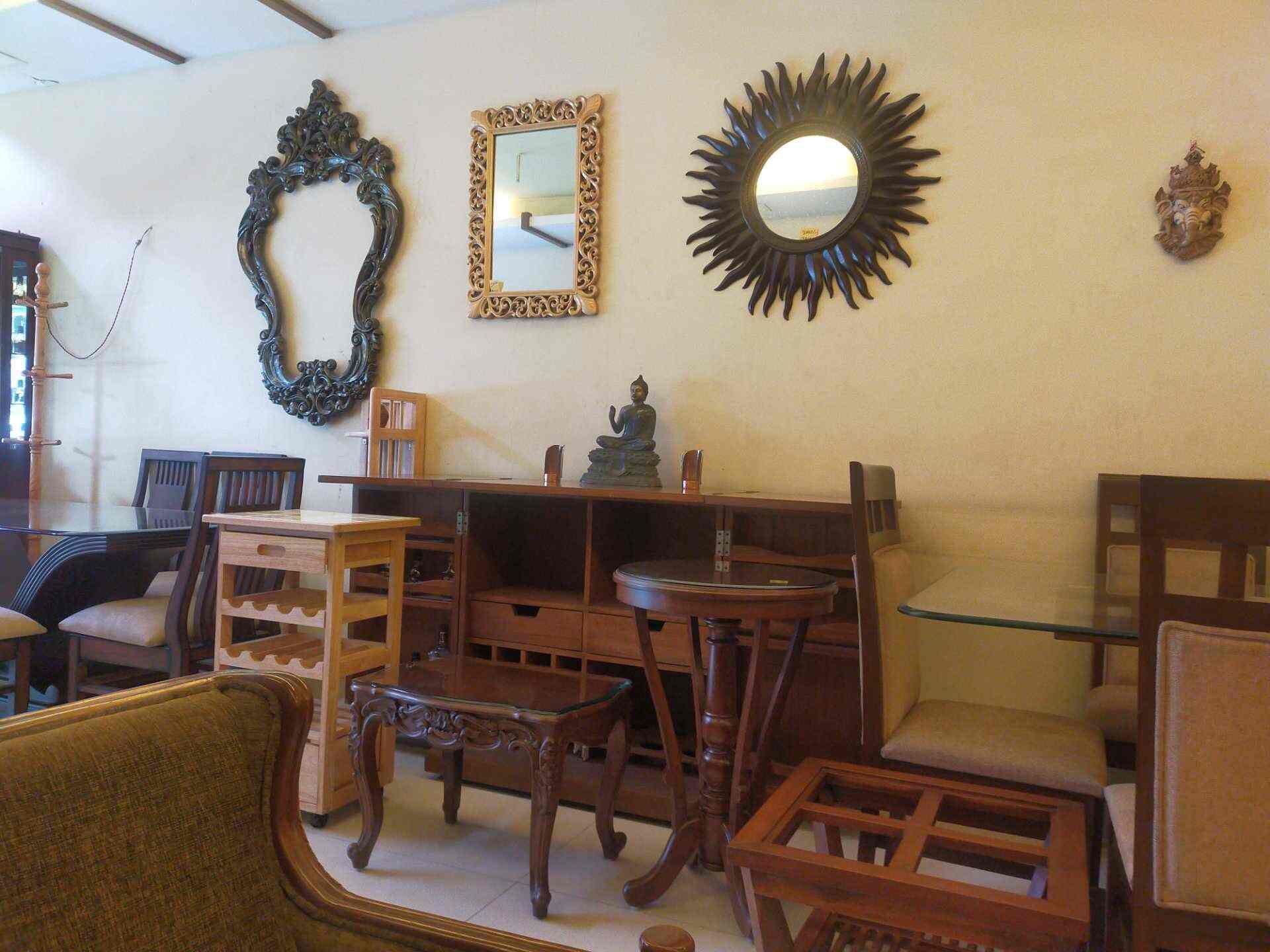 The Interior Displays ( Architects & Designers) Furniture Manufacturing