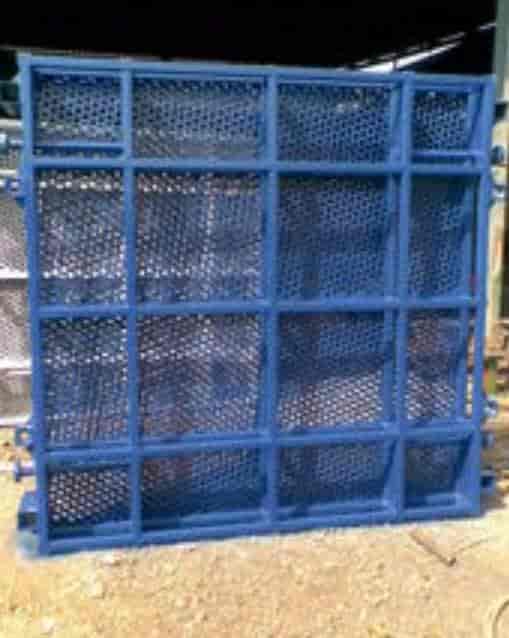 Top Metal Table Manufacturers in Pune मेटल टेबल मनुफक्चरर्स, पुणे