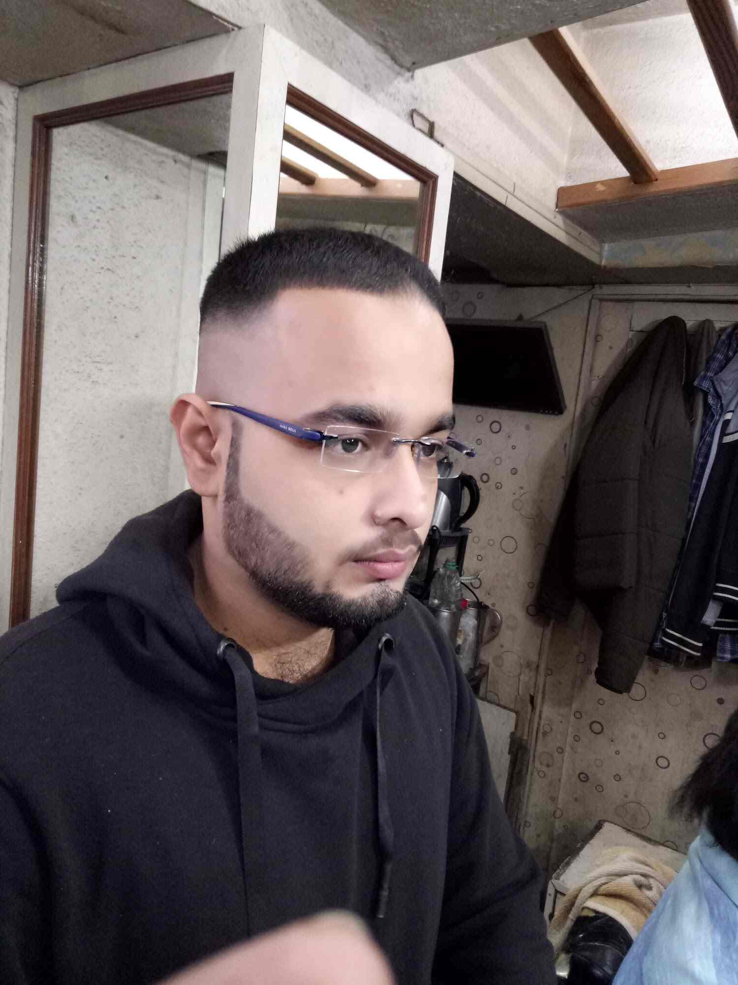 Scissors Palace Mens Parlour in Jangali Maharaj Road,Pune Best Beauty