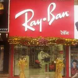 ray ban store near ne