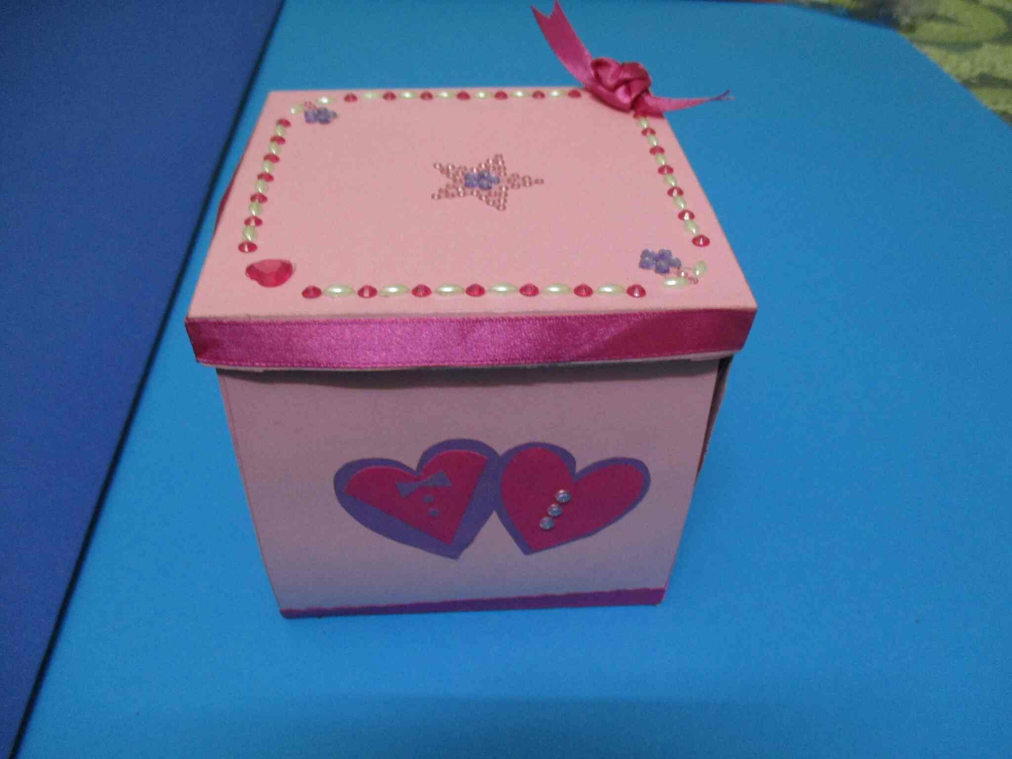 Mini's Designer Greeting Cards in Thergaon,Pune Best Greeting Card