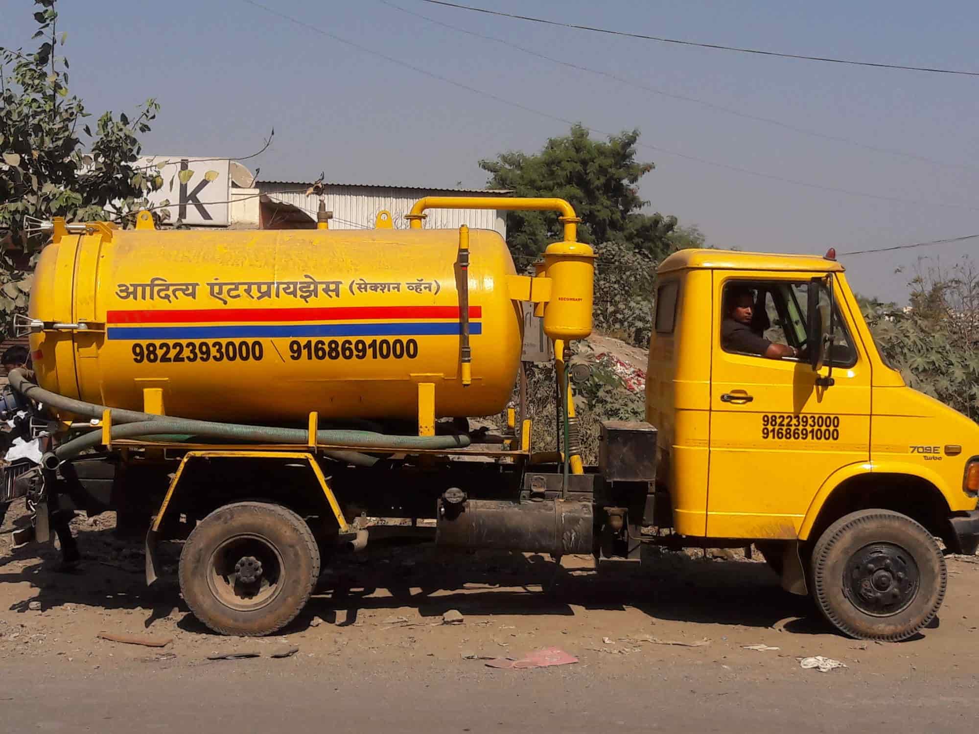Top Septic Tank Cleaning Services in Wakad Best Safety Tank Cleaning
