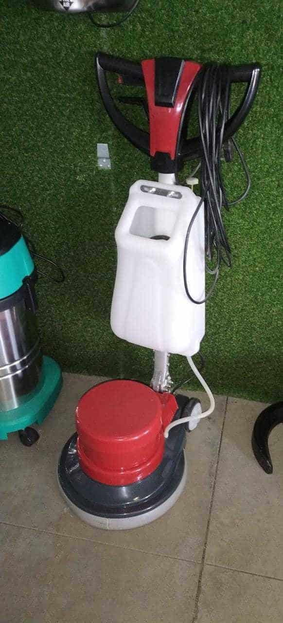 Top Floor Scrubbing Machine On Rent in Hyderabad फ्लोर स्क्रबिंग मशीन