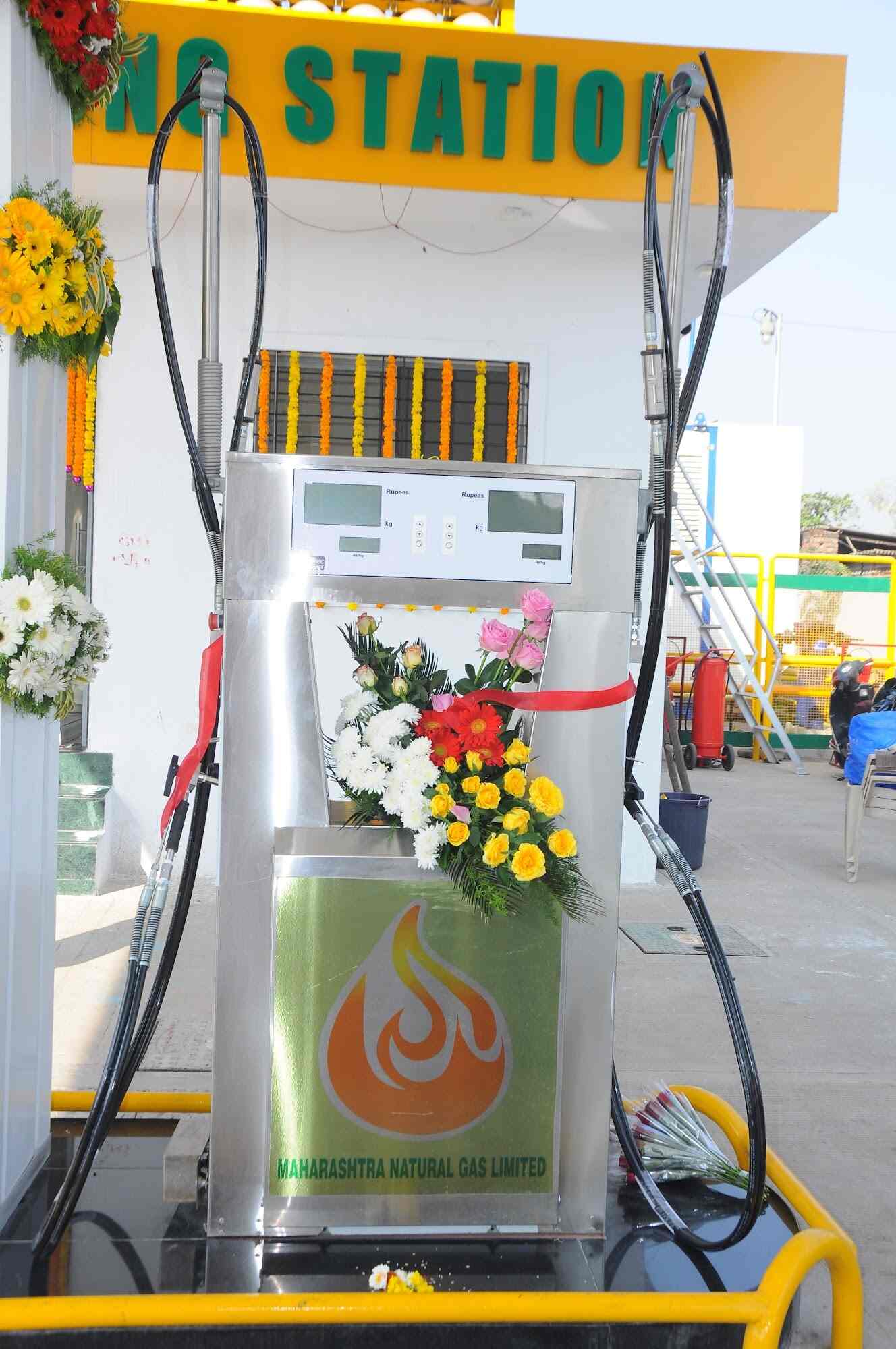 Top 24 Hours CNG Filling Stations in Khed,Khed Best Cng Pump near me