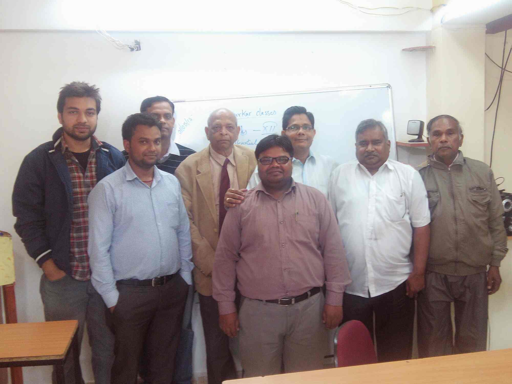 Top 20 IIT JEE Coaching near Vishrantwadi ChowkVishrantwadi Best IIT