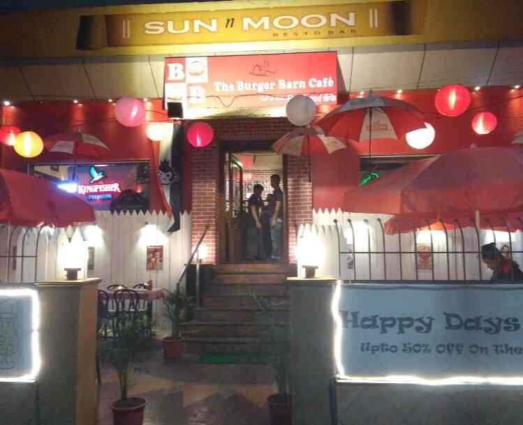 Burger Barn Cafe Photos Fergusson College Road Pune Pictures