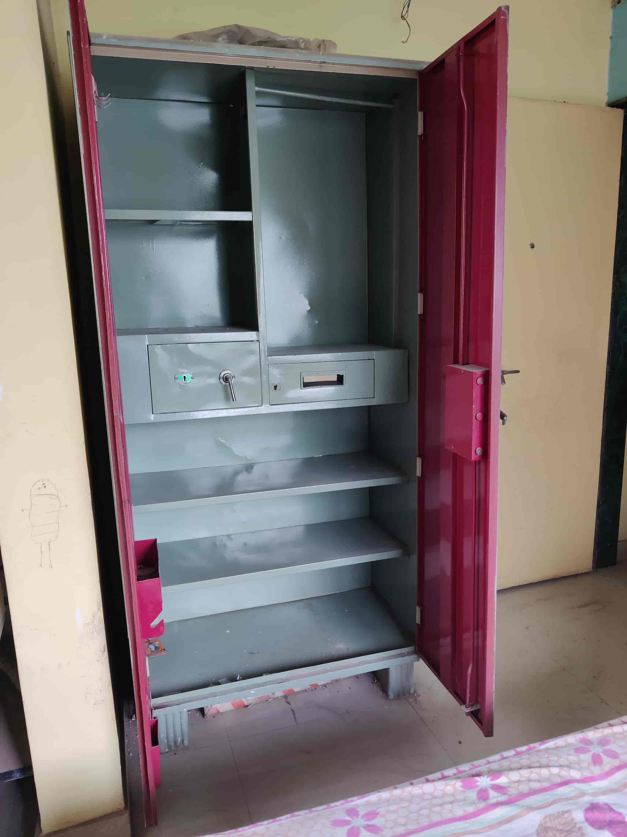 Top Second Hand Furniture Buyers in Dhayari Best Old Furniture Buyers