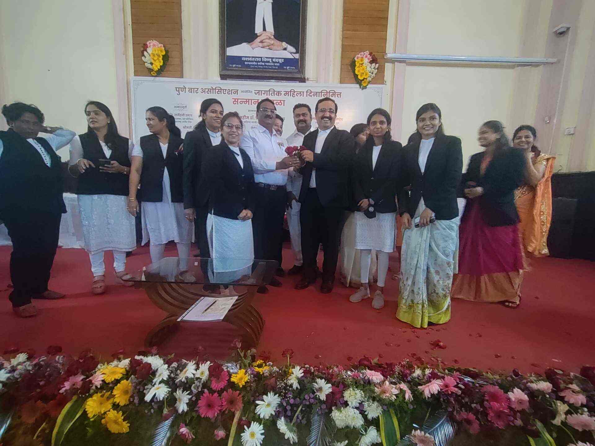 Adv. Pooja Dnyaneshwar Pisal & Associates in Dhankawadi,Pune Best Lawyers For Divorce Case in