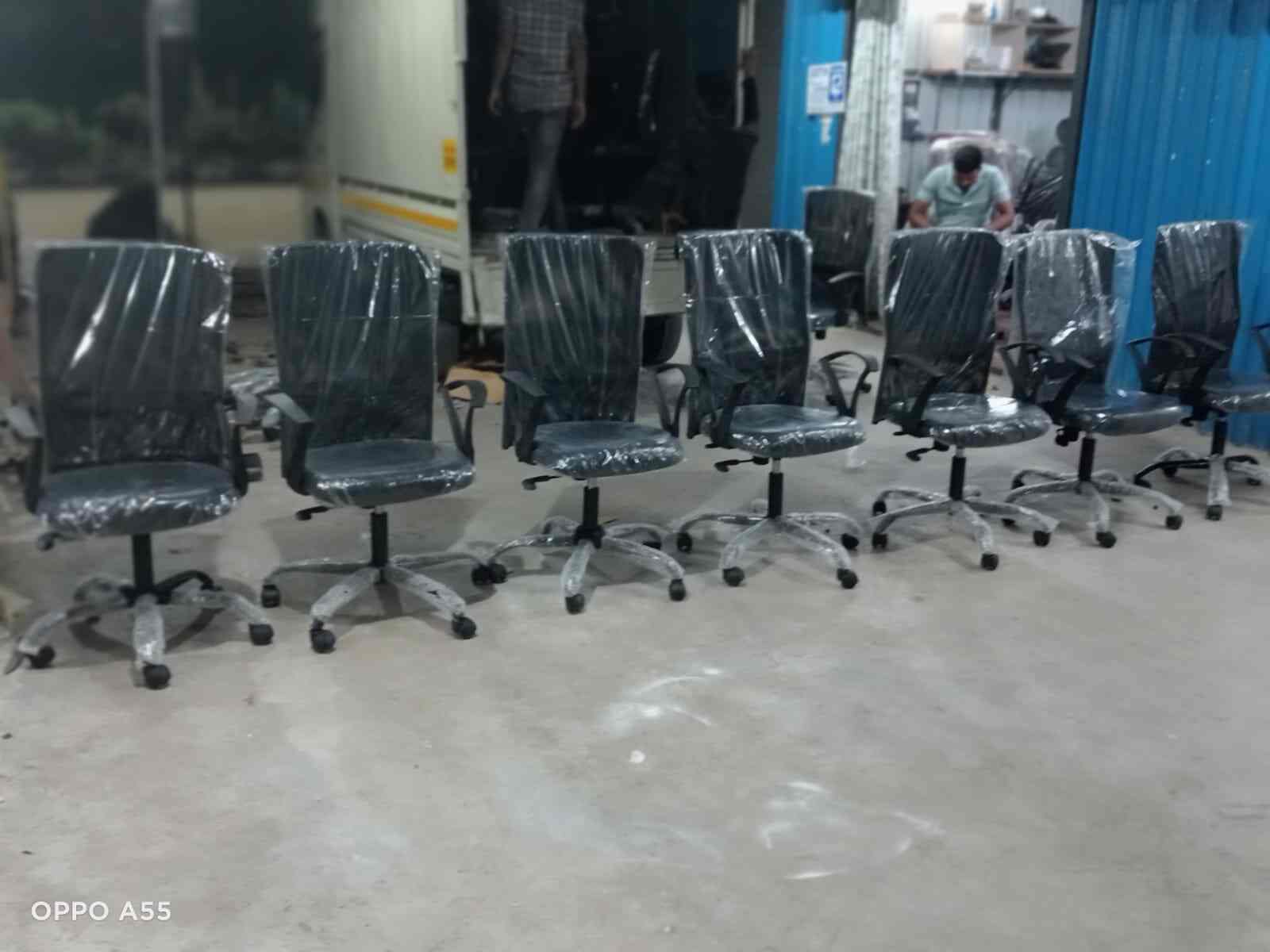 Office Chair Revolving Chair Latest Price, Computer Chair Dealers in