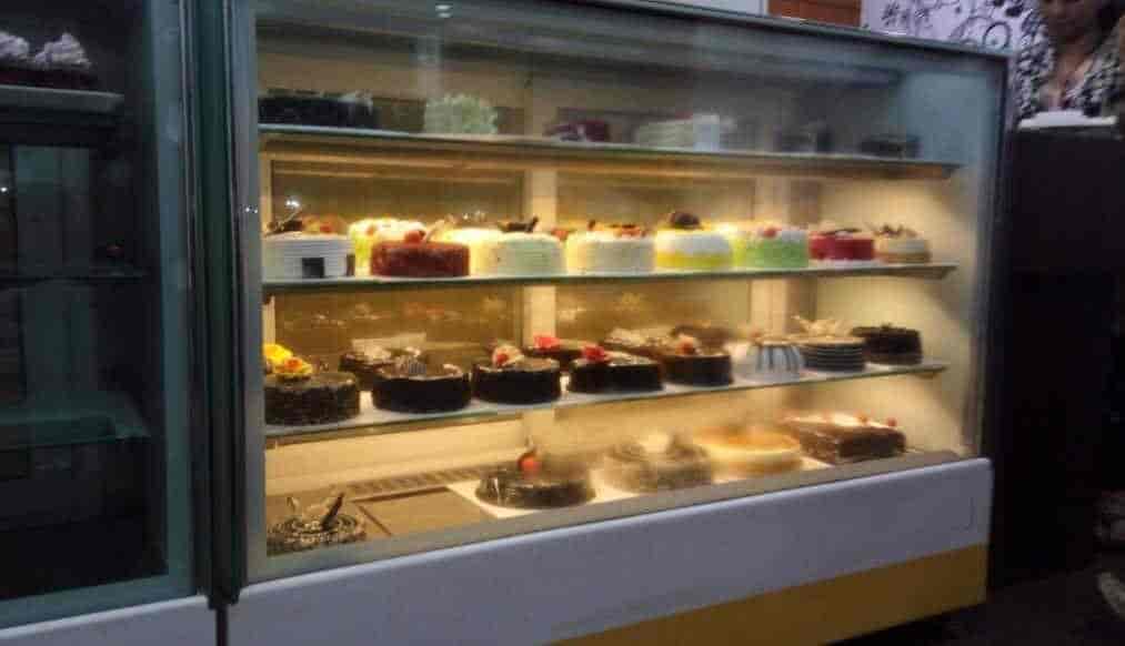 Top Bakeries near New English Medium SchoolChinchwad, Pune Best Cake