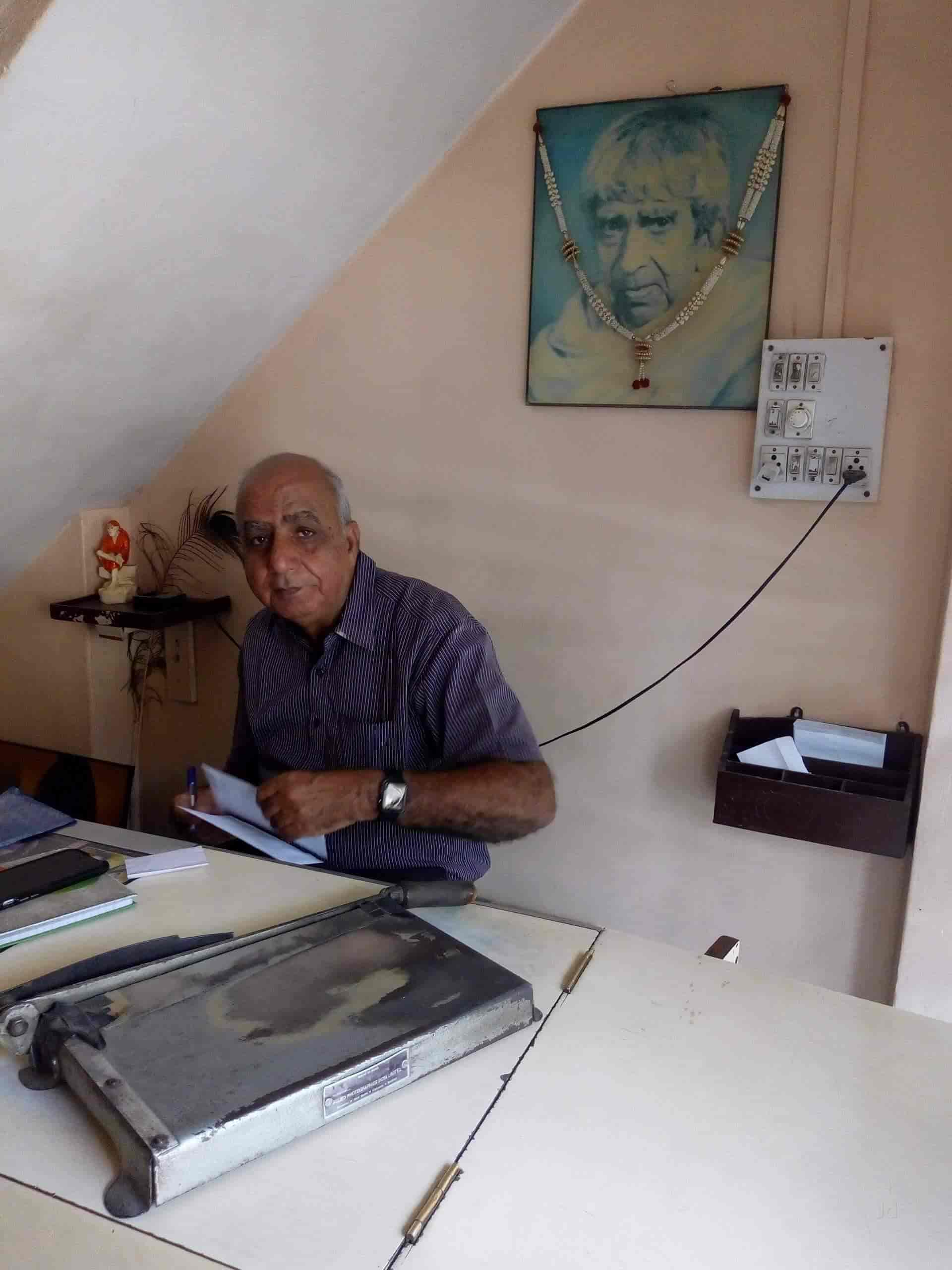 Anil Photo Studio in Pimpri,Pune Best Commercial Photographers in Pune Justdial