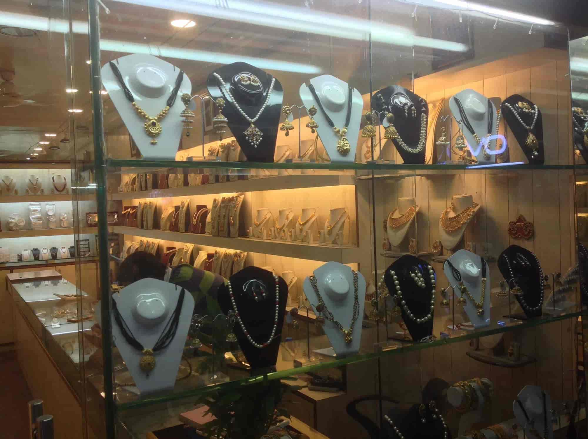 Dwarka jewellery shop sales