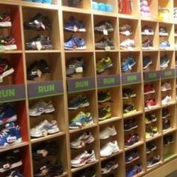 reebok factory outlet pune maharashtra