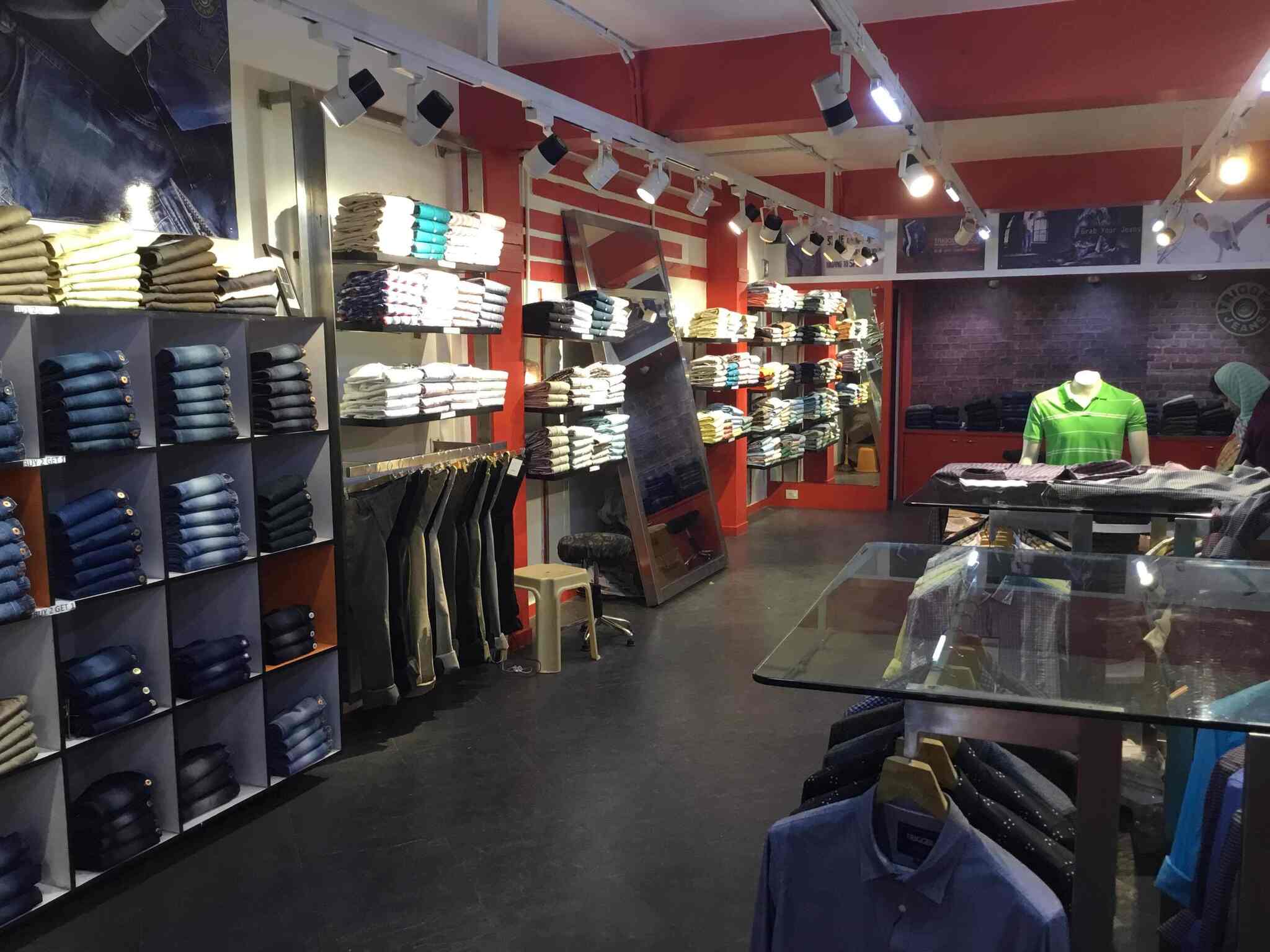 trigger jeans showroom