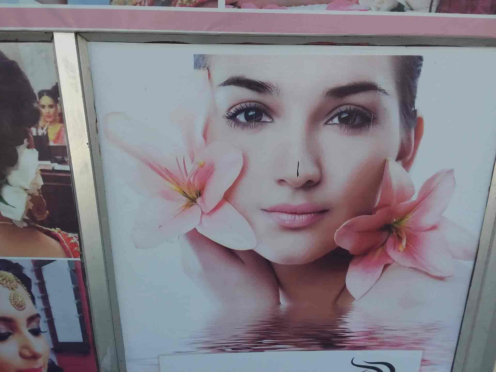 Top Beauty Parlour Classes in Station Road Raichur,Raichur Best