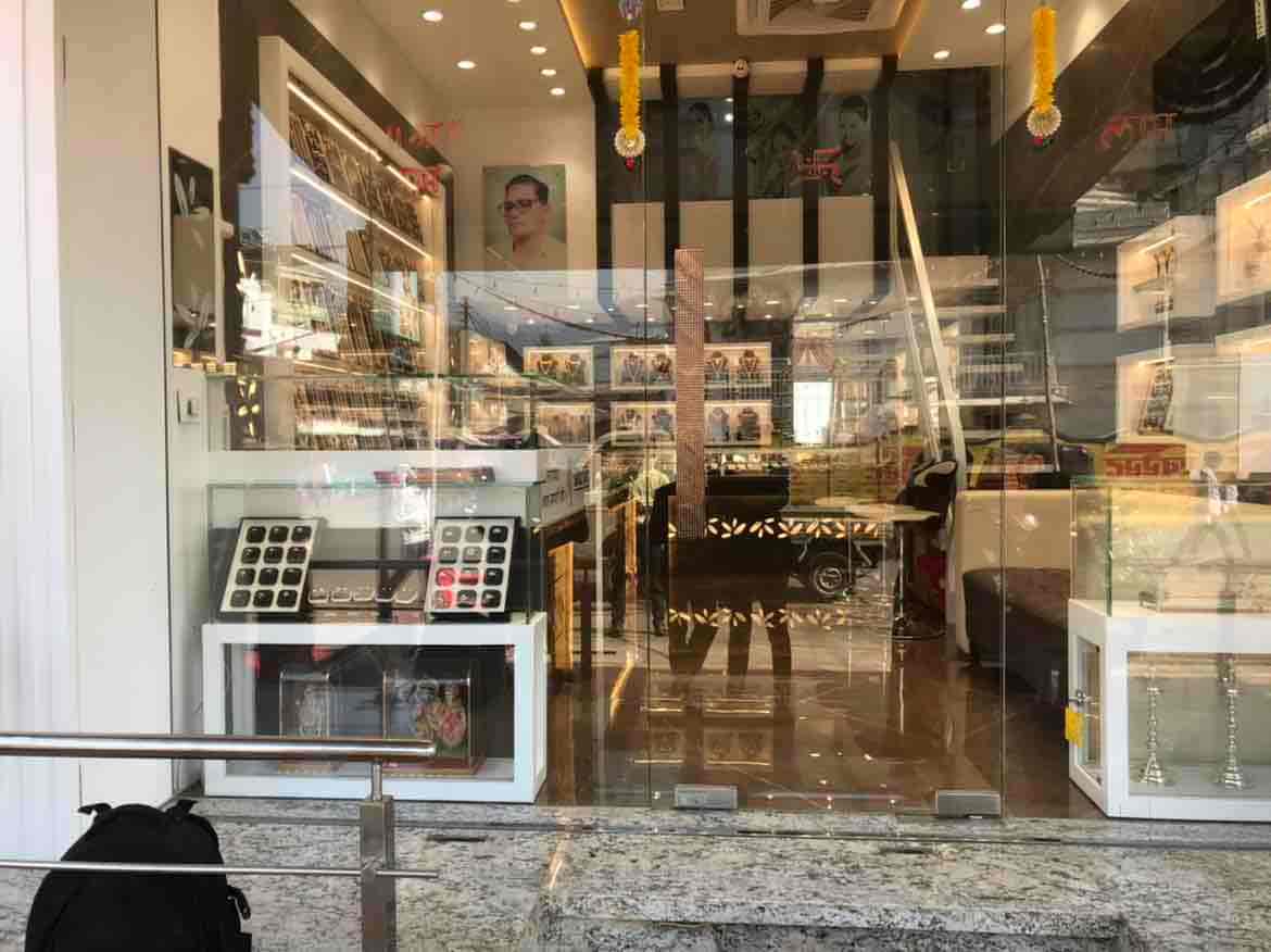 Top Gold Jewellery Showrooms in Roha Best Gold Dealers Raigad