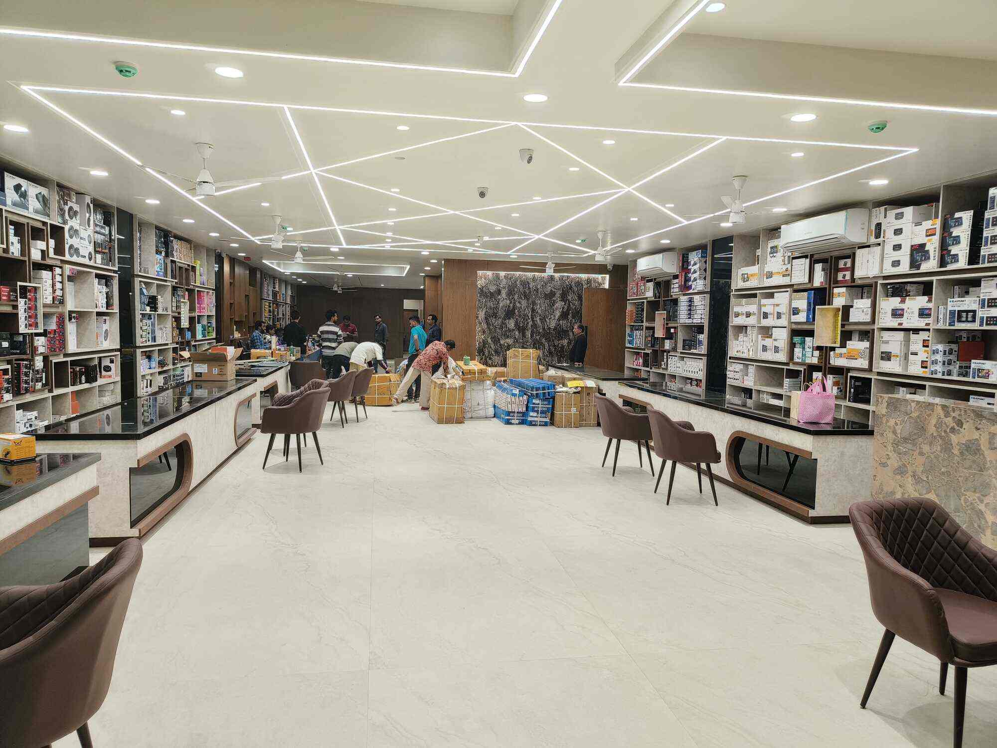 Rajesh Automobiles in Sarona,Raipurchhattisgarh Best Car Accessory