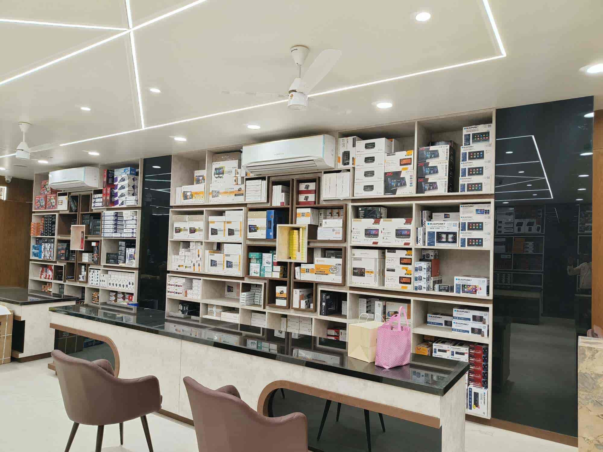 Rajesh Automobiles in Sarona,Raipurchhattisgarh Best Car Accessory