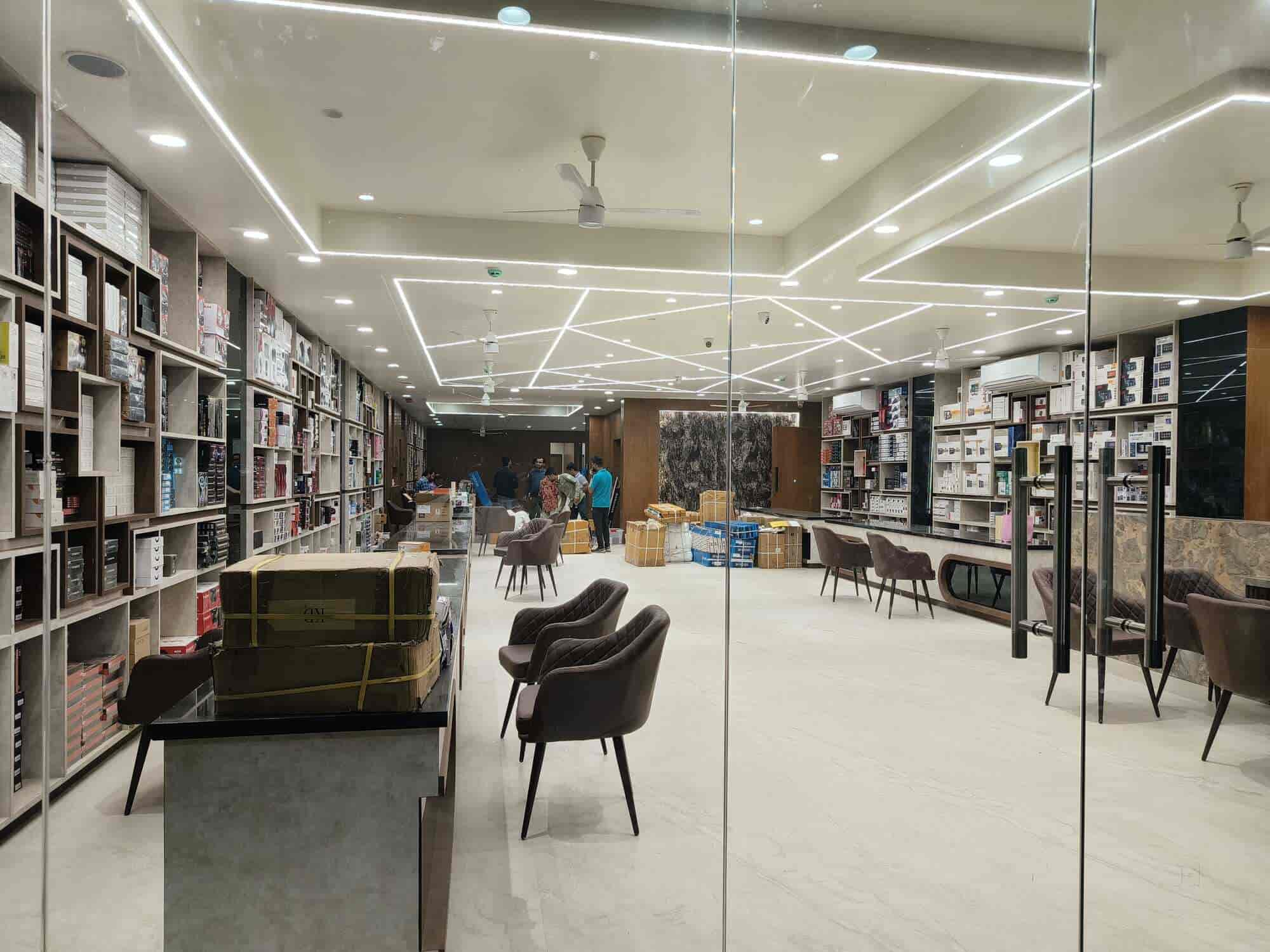 Rajesh Automobiles in Sarona,Raipurchhattisgarh Best Car Accessory