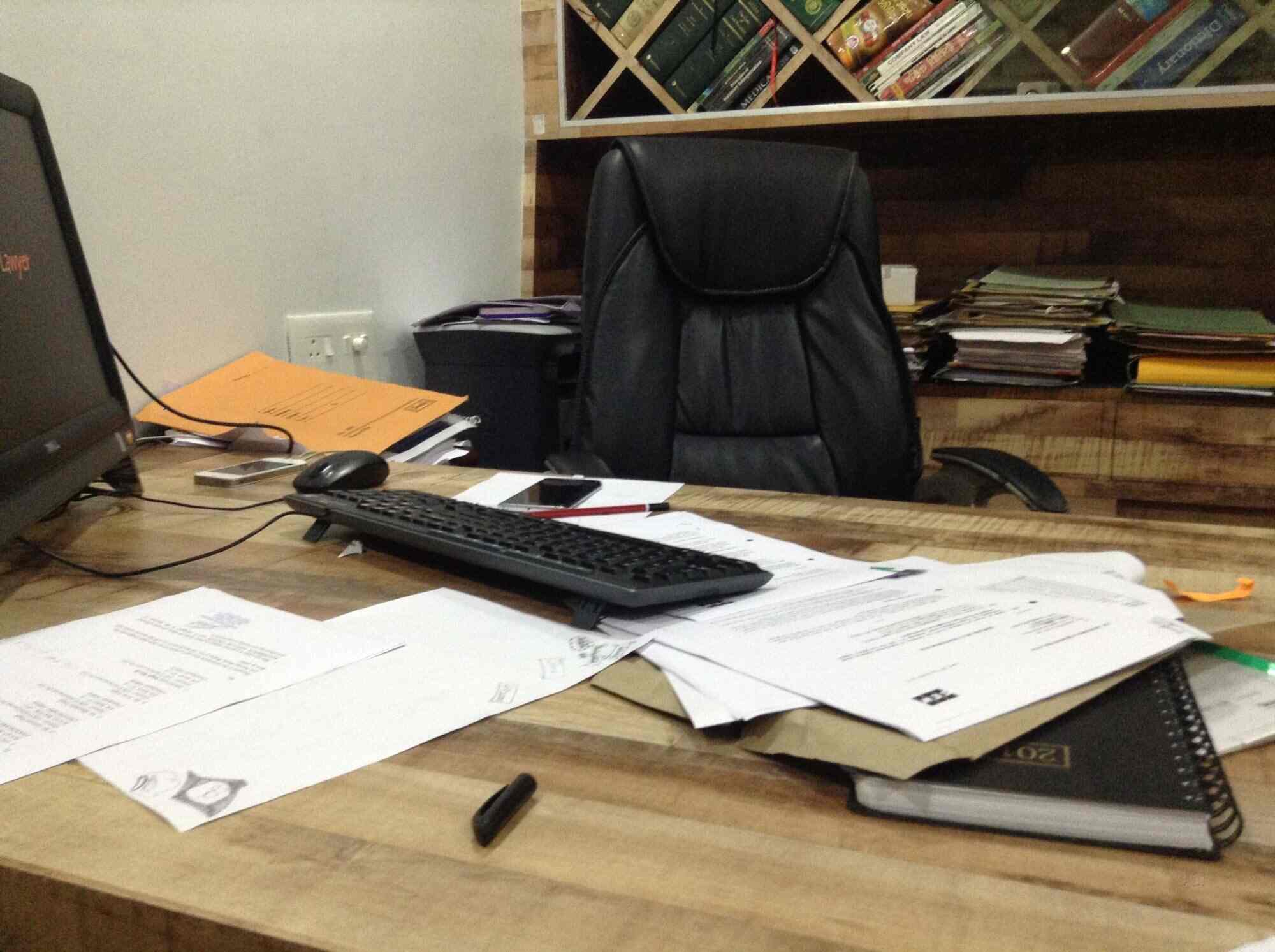 Shashwat Surana And Associates in Byron Bazar,Raipurchhattisgarh