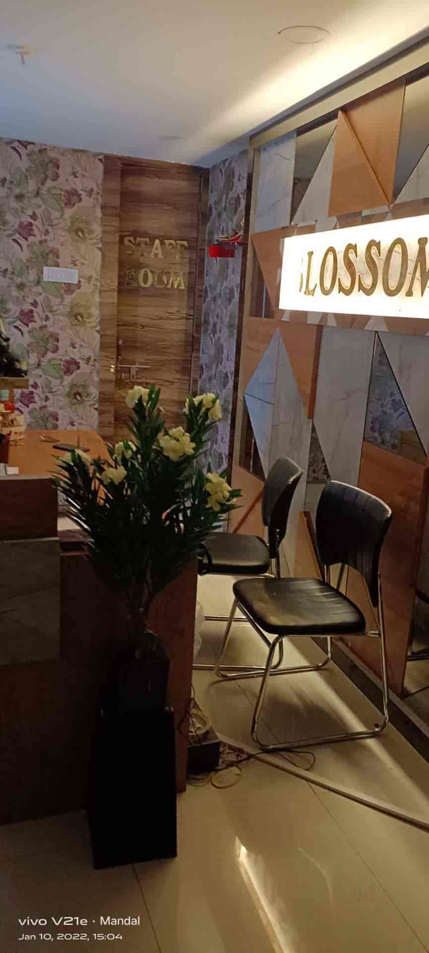 Blossom Wellness & Beauty in Telibandha,Raipur-chhattisgarh - Best Body  Massage Centres near me in Raipur-chhattisgarh - Justdial