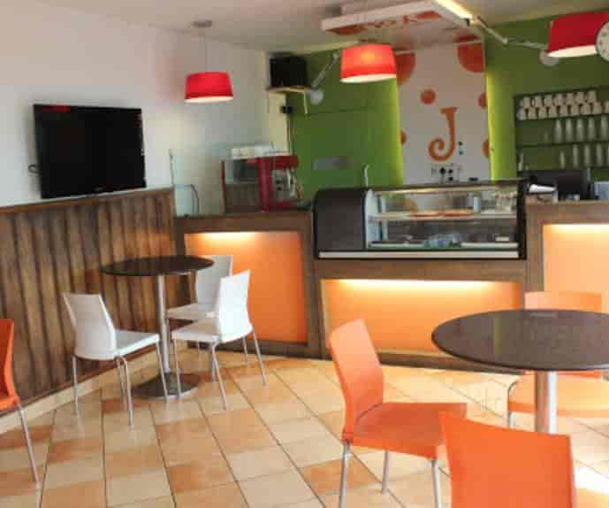J Juice Bar in Amapara,Raipurchhattisgarh Best Coffee Shops in
