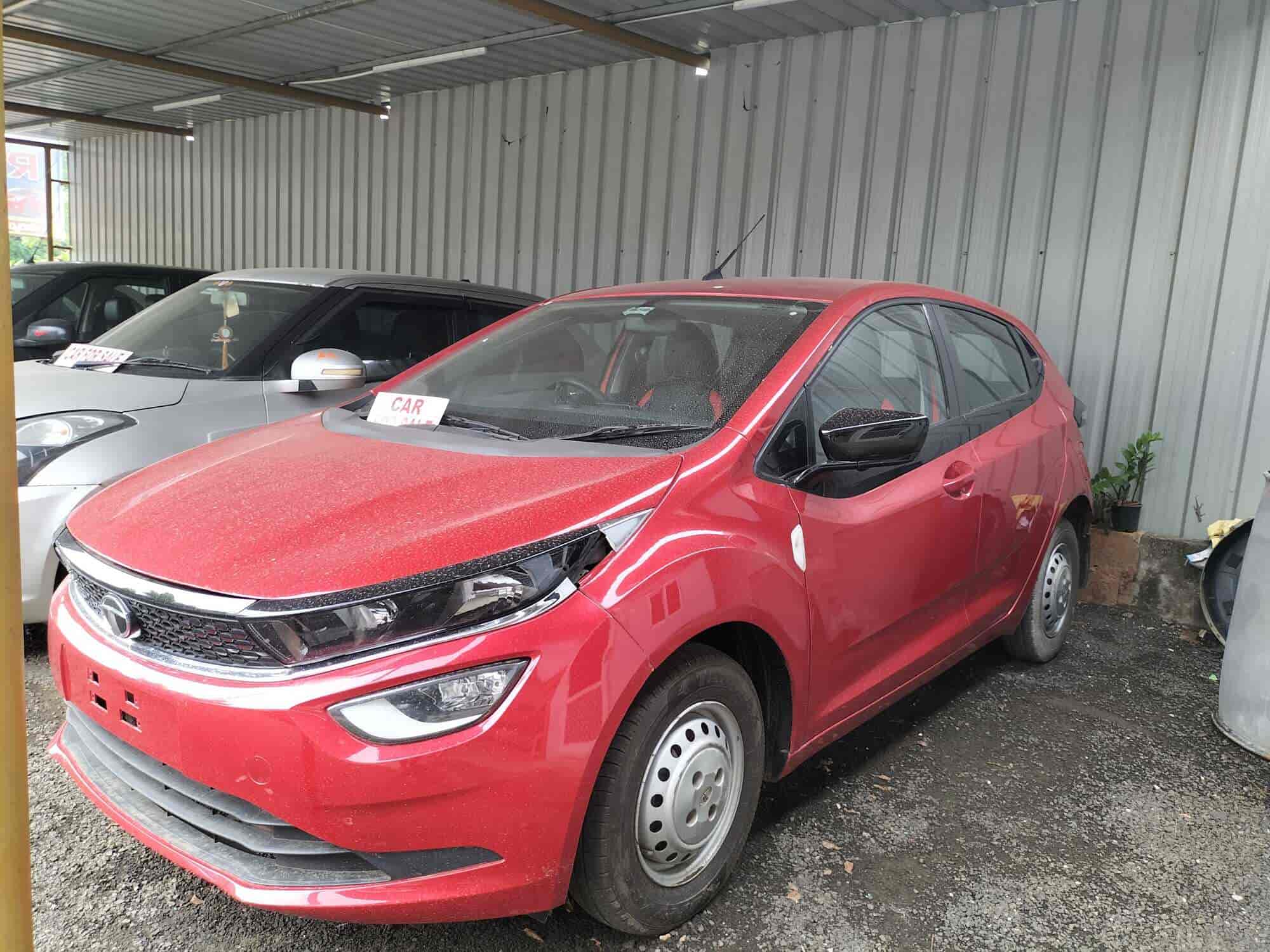 Rk car world in Nexa Show Room Opposite,Rajahmundry Best Second Hand