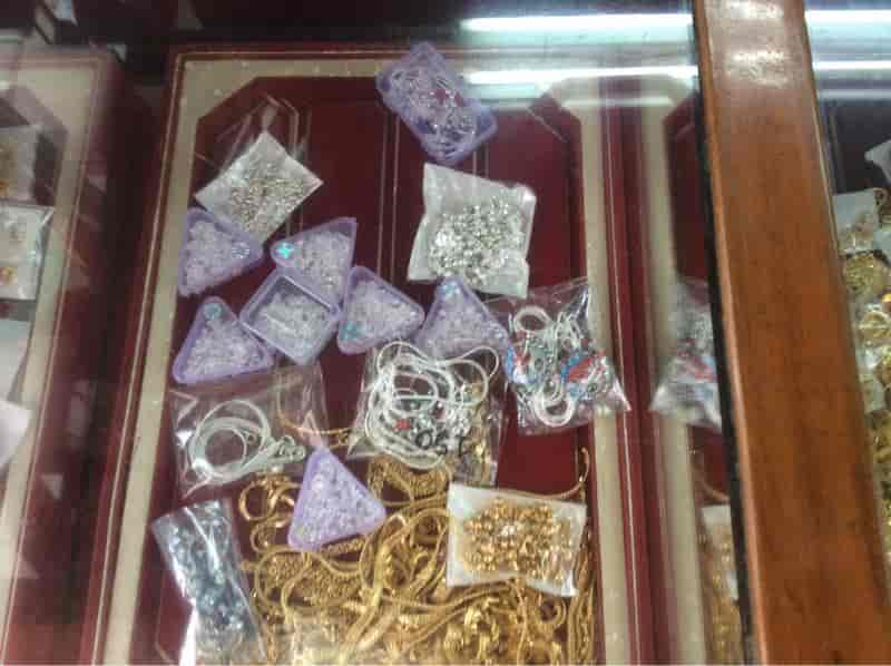 New Shreeji Imitation Jewellery in Diwanpara Rajkot Best Jewellery Showrooms near me in Rajkot Justdial