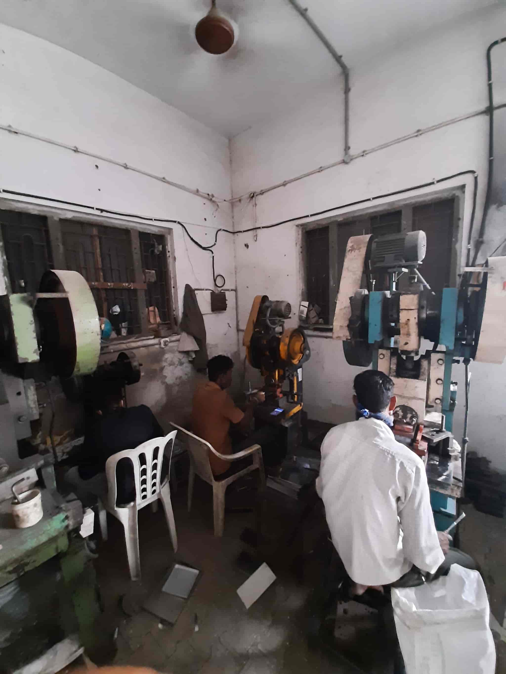 Top Kitchenware Manufacturers in KotaRajasthan किटचेवरे मनुफक्चरर्स