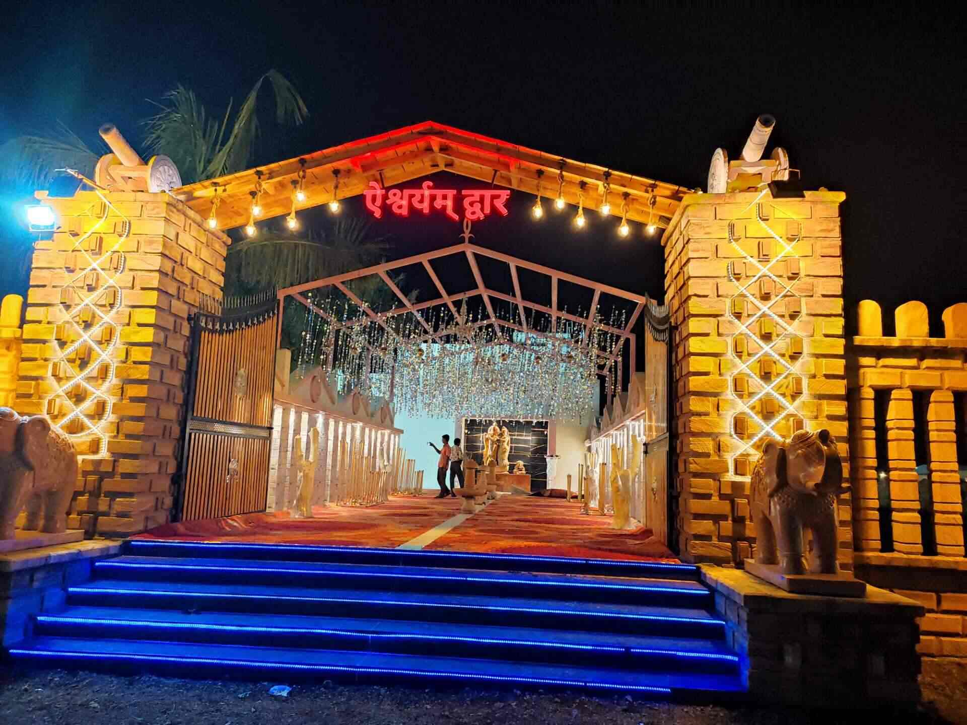 Book The Heritage Palace Resort in Beside International Cricket Stadium