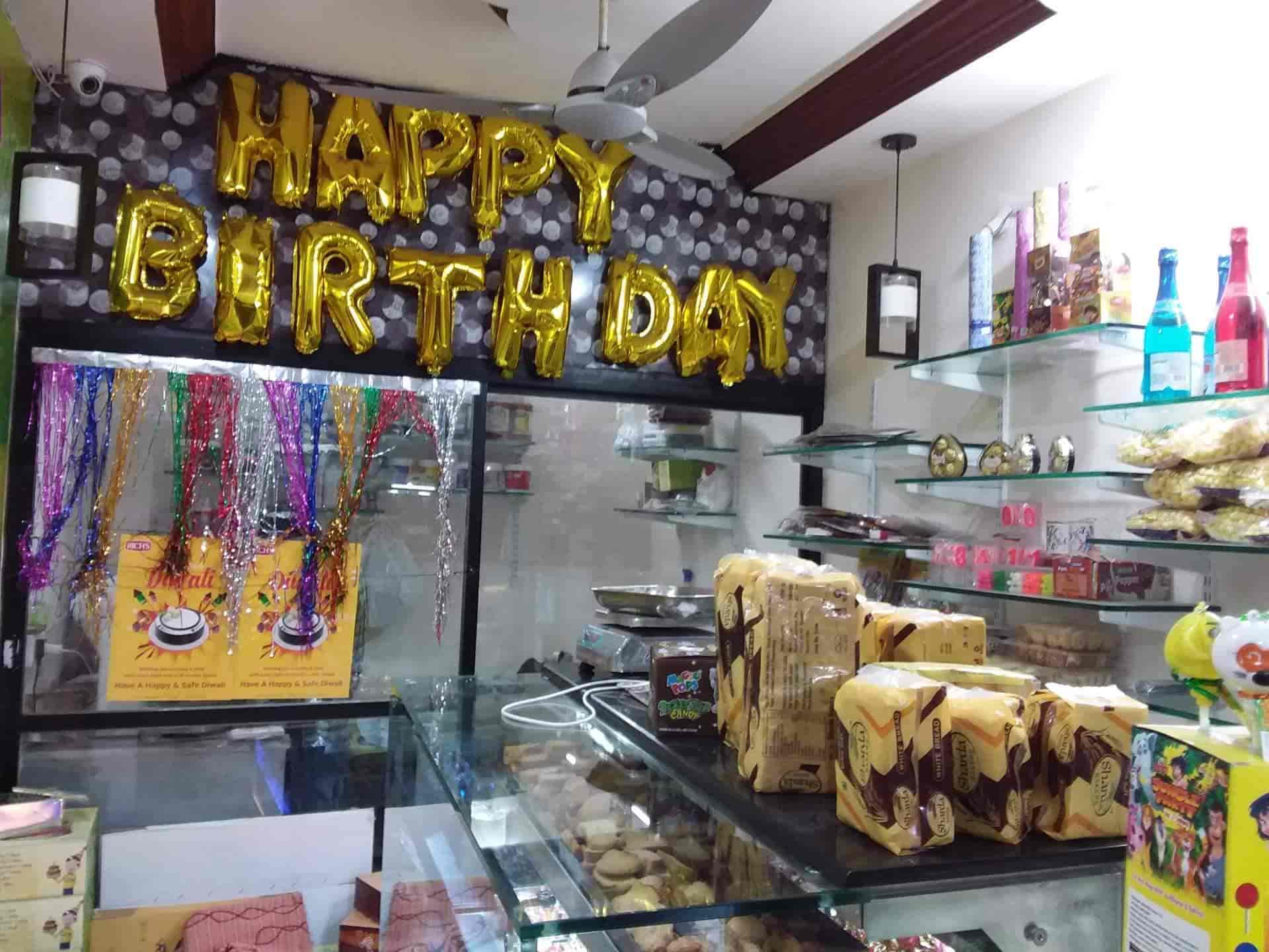 Cake O Holic in University Road,Rajkot Order Food Online Best