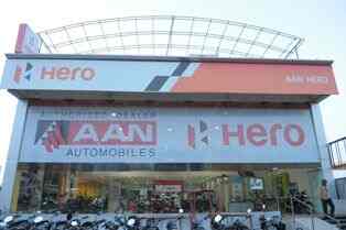 rajkot hero showroom in