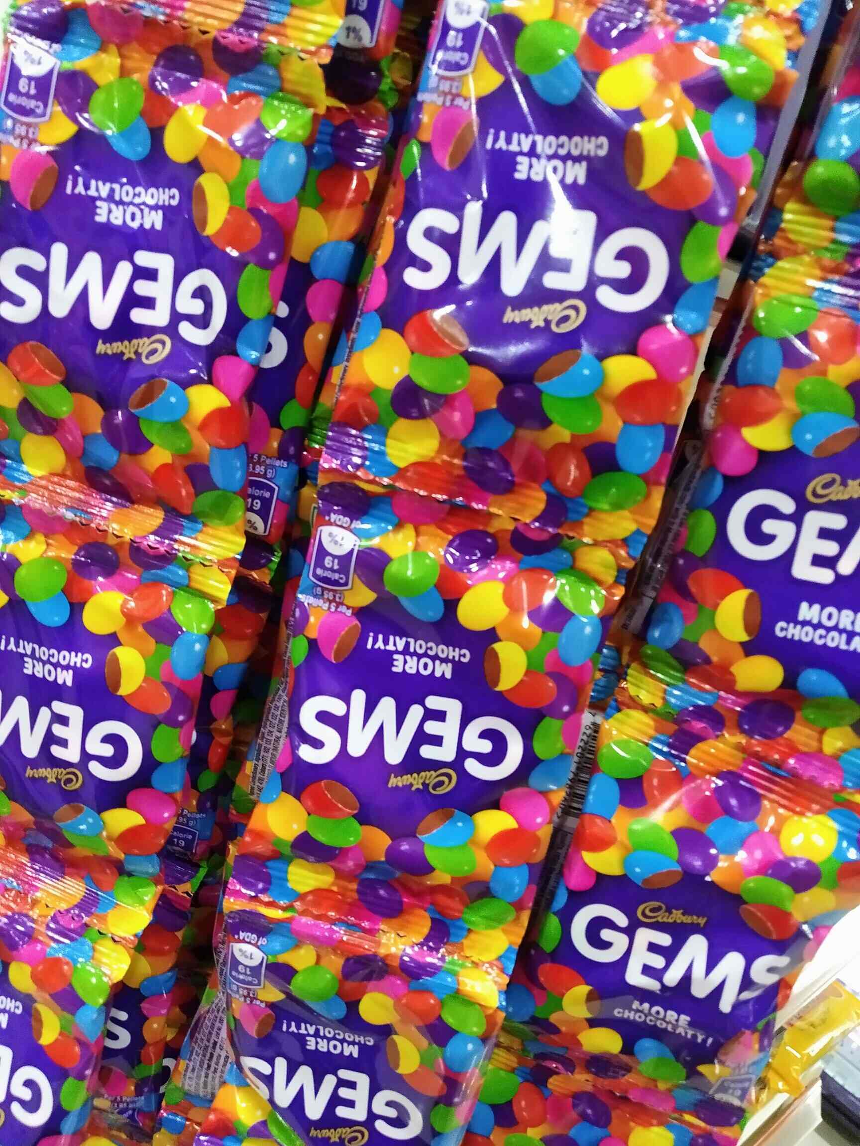 Find list of Vishal Mega Mart in Moosapet, Hyderabad near me Justdial