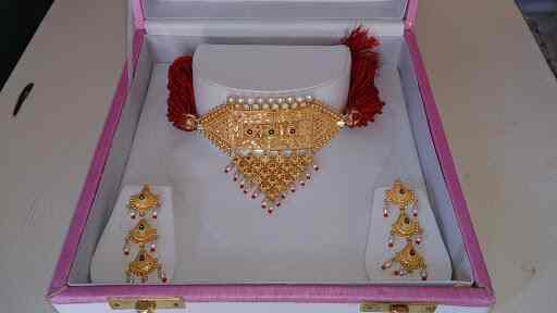 Moti Jewellers, Namli - Jewellery 