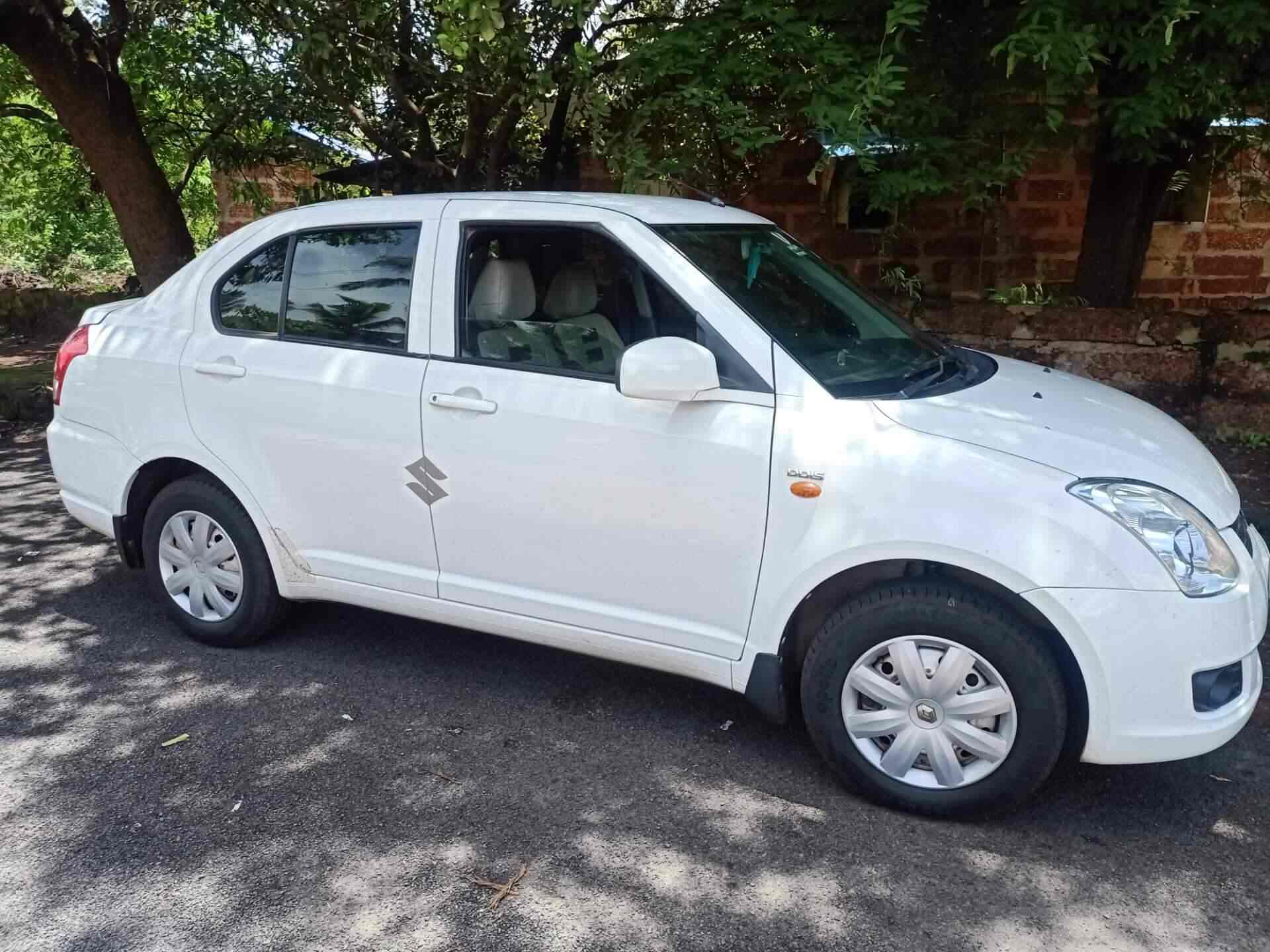 SAMARTH TOURS & TRAVELS in Nath Pai Chowk,Ratnagiri Best 24 Hours Car