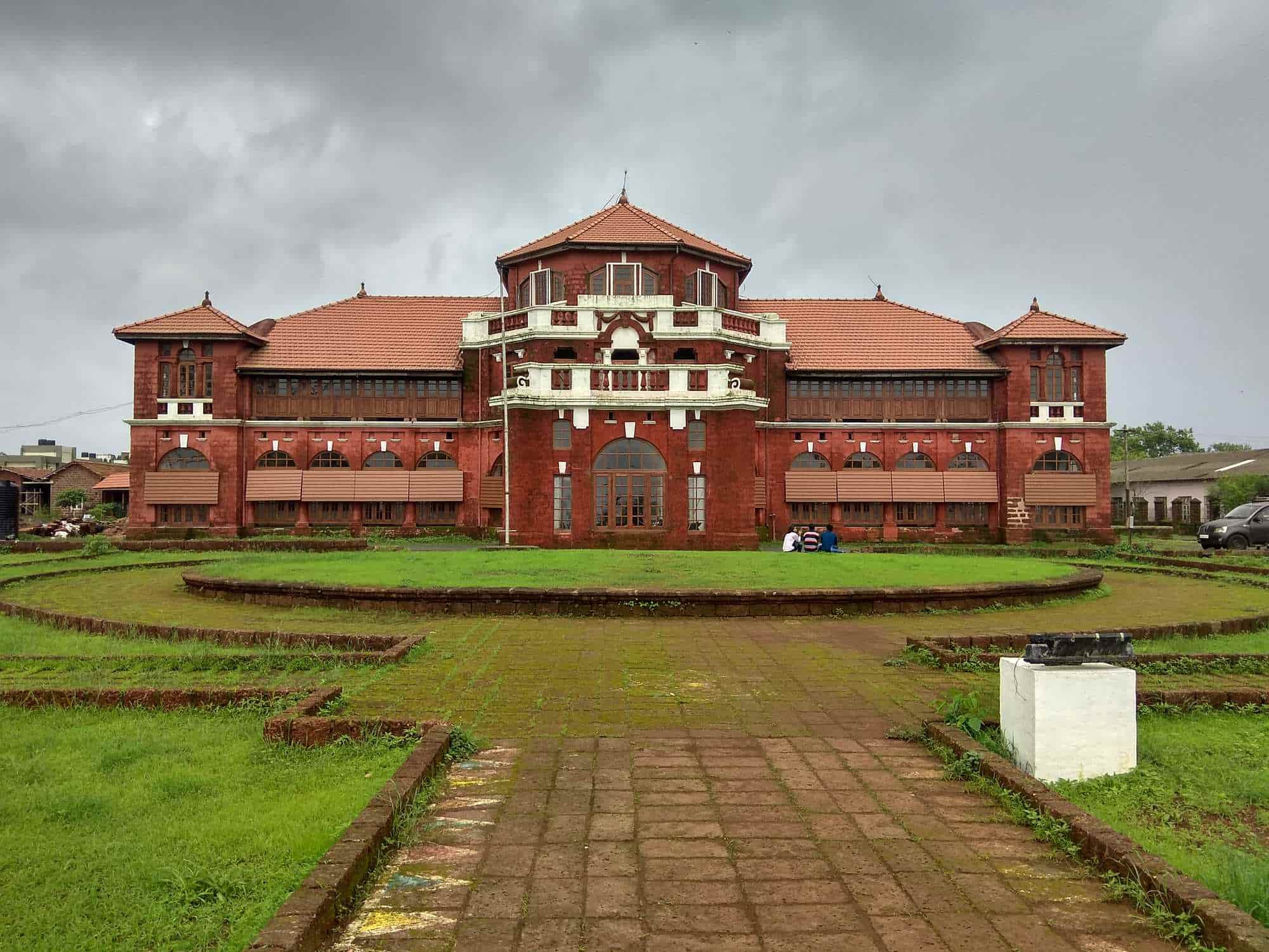 Thiba Palace