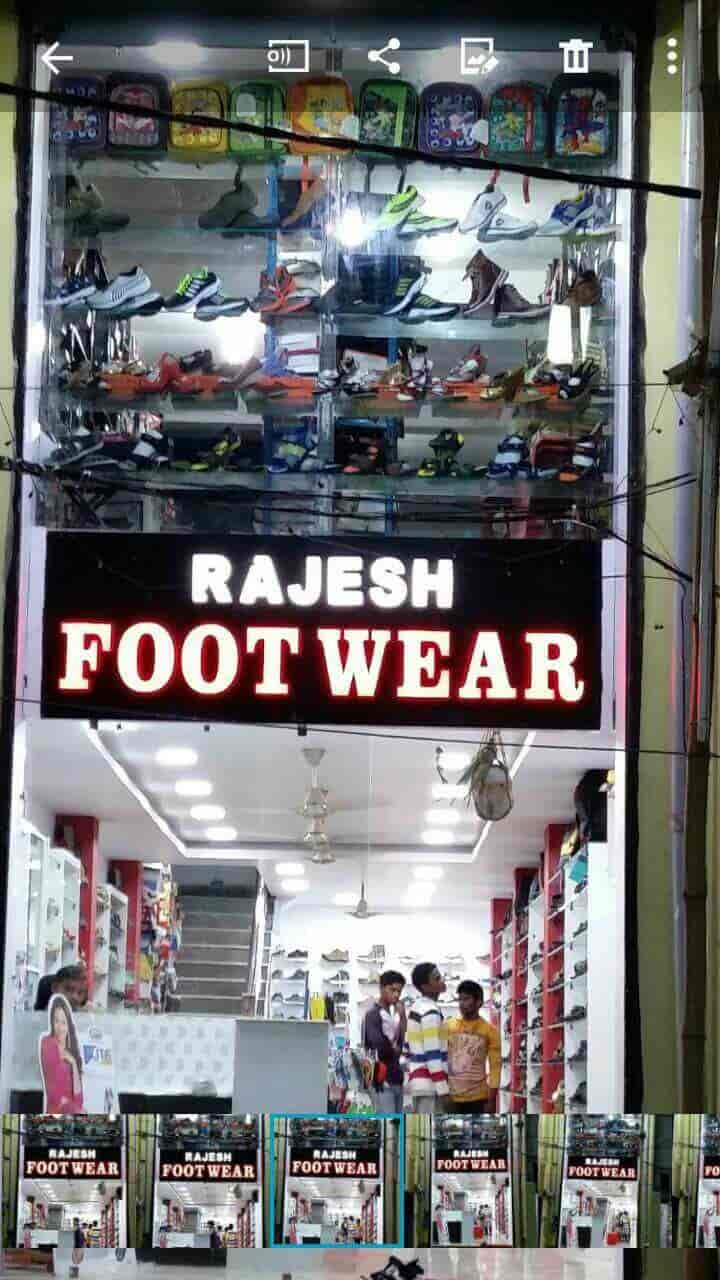 Shoe dealers near on sale me