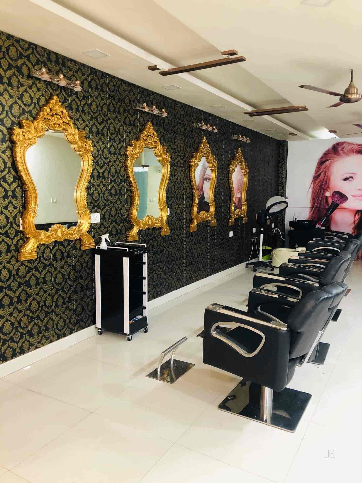 Monalisa Salon Makeup Studio in Bhagat Singh Chowk Rudrapur Best Beauty Parlours near me in Rudrapur Justdial